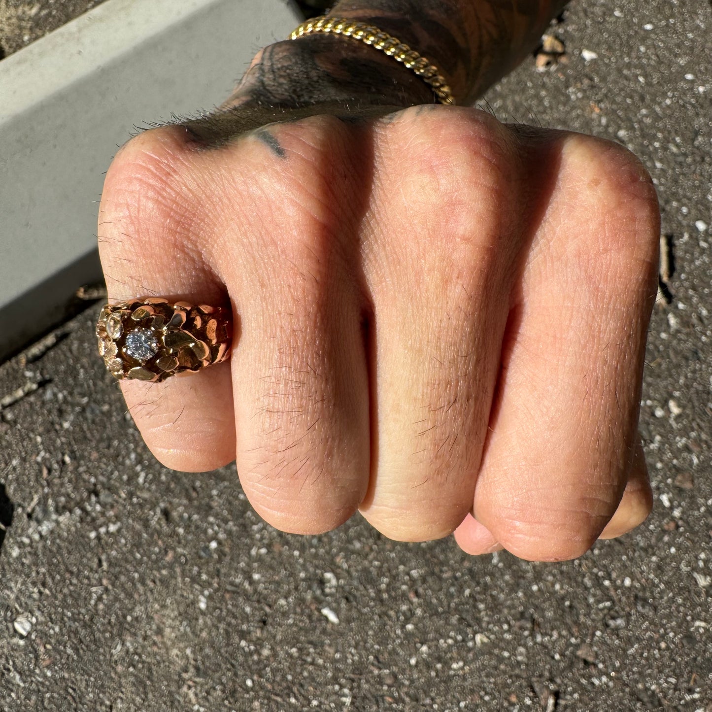 1970’s Solid 14k Yellow Gold .25ct Natural Diamond Brutalist Nugget Gypsy Ring (8)
