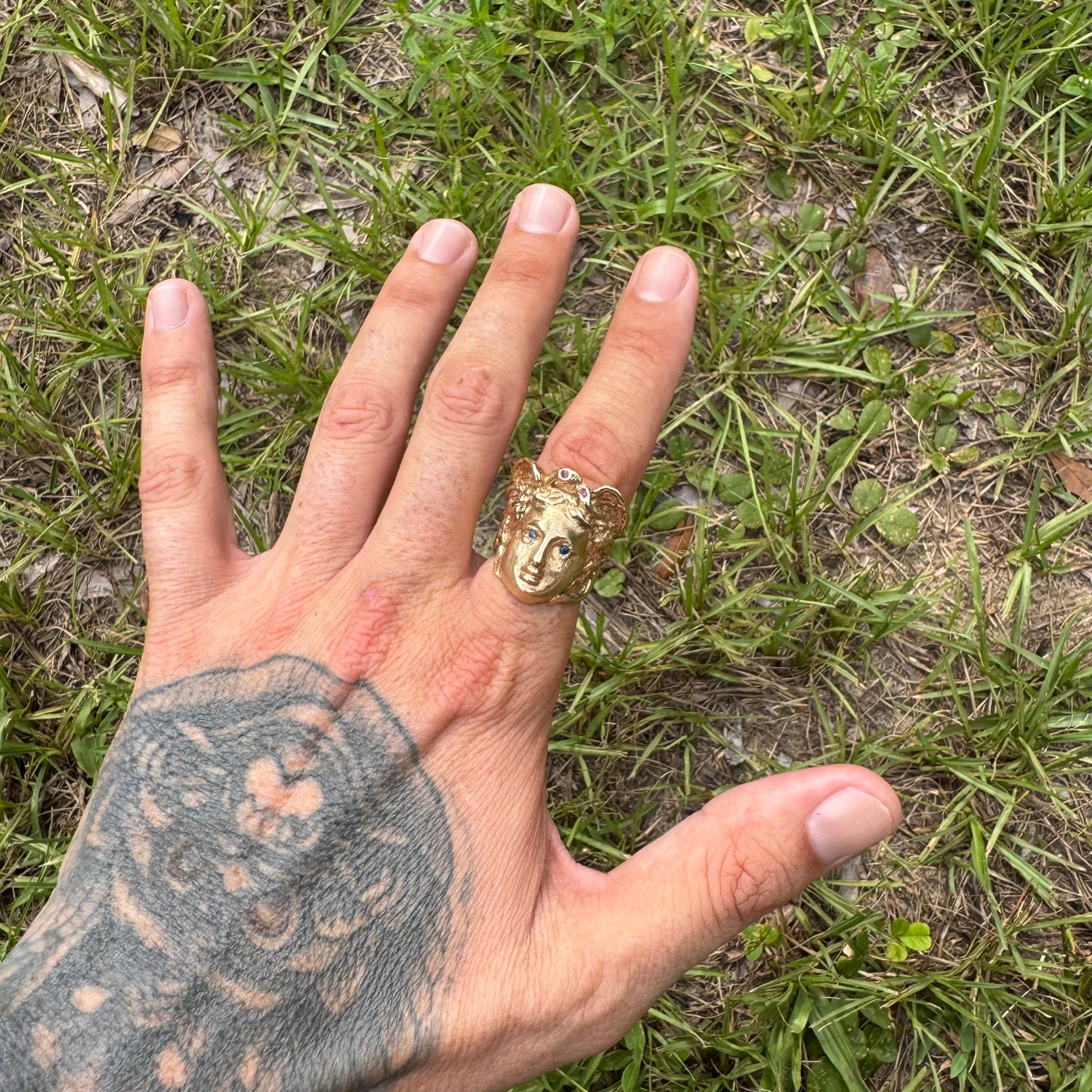 Vintage Solid 14k Yellow Gold Large Heavyweight Medusa Rodanini Ring (9)