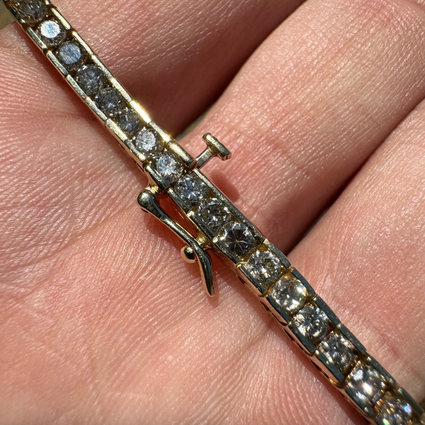 Vintage 14k Yellow Gold 4.13CTW Natural Channel Set Diamond Tennis Bracelet (6.65”)