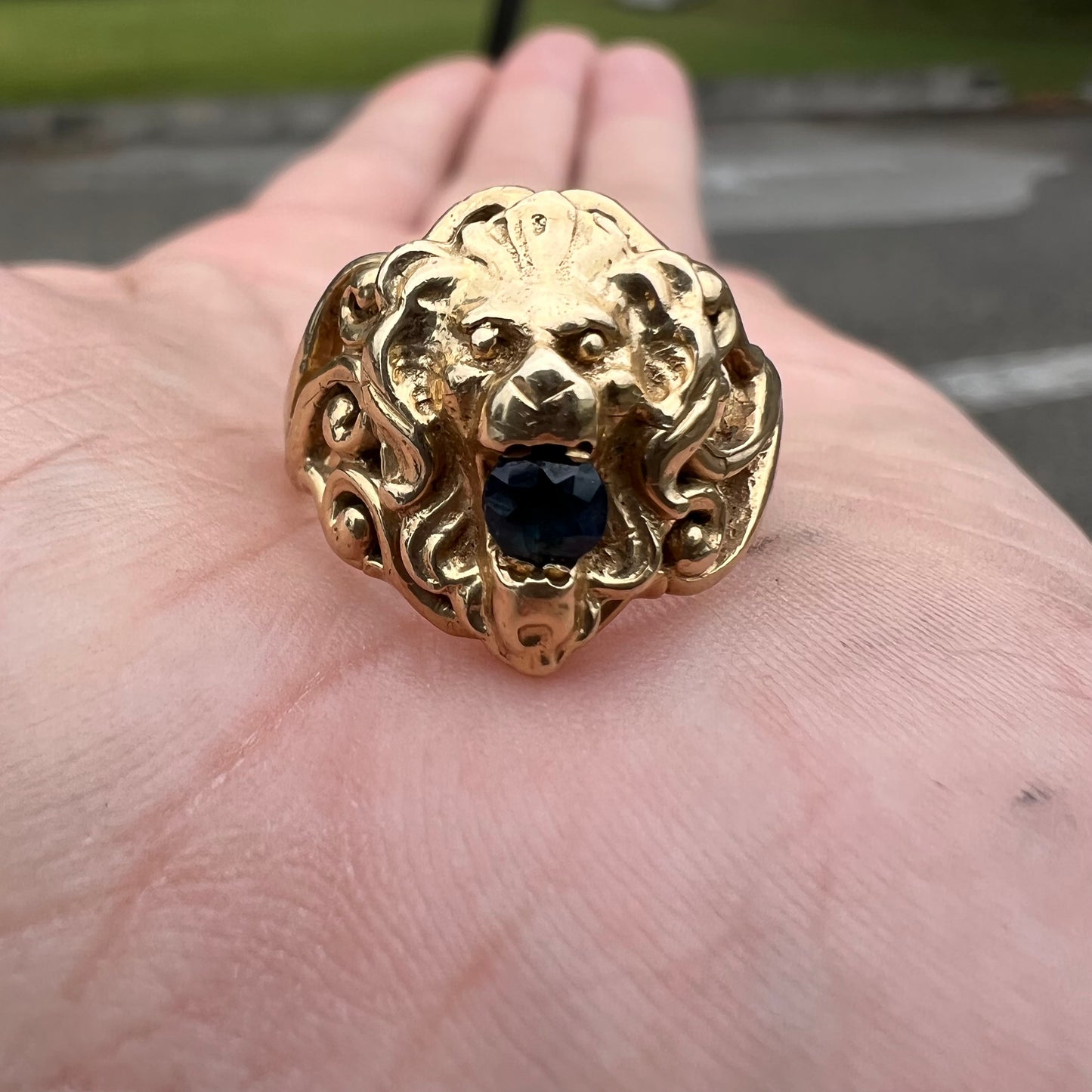 Art Nouveau 14k Yellow Gold Blue Sapphire Lion Ring (6.5)