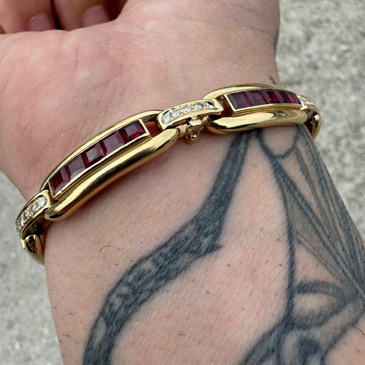 Vintage Custom Solid 18k Yellow Gold 3.0ctw Natural Ruby 1.0ctw Natural Diamond Bracelet (7”)