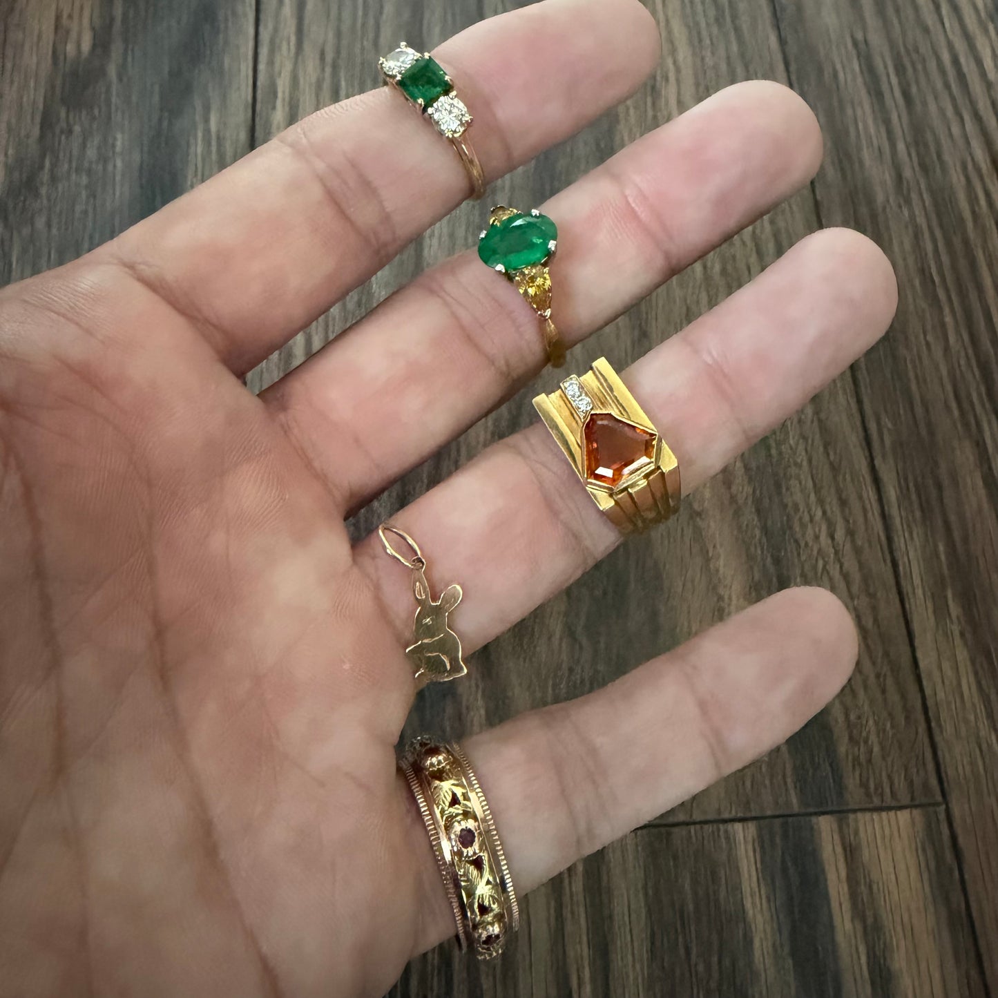 Ring lot