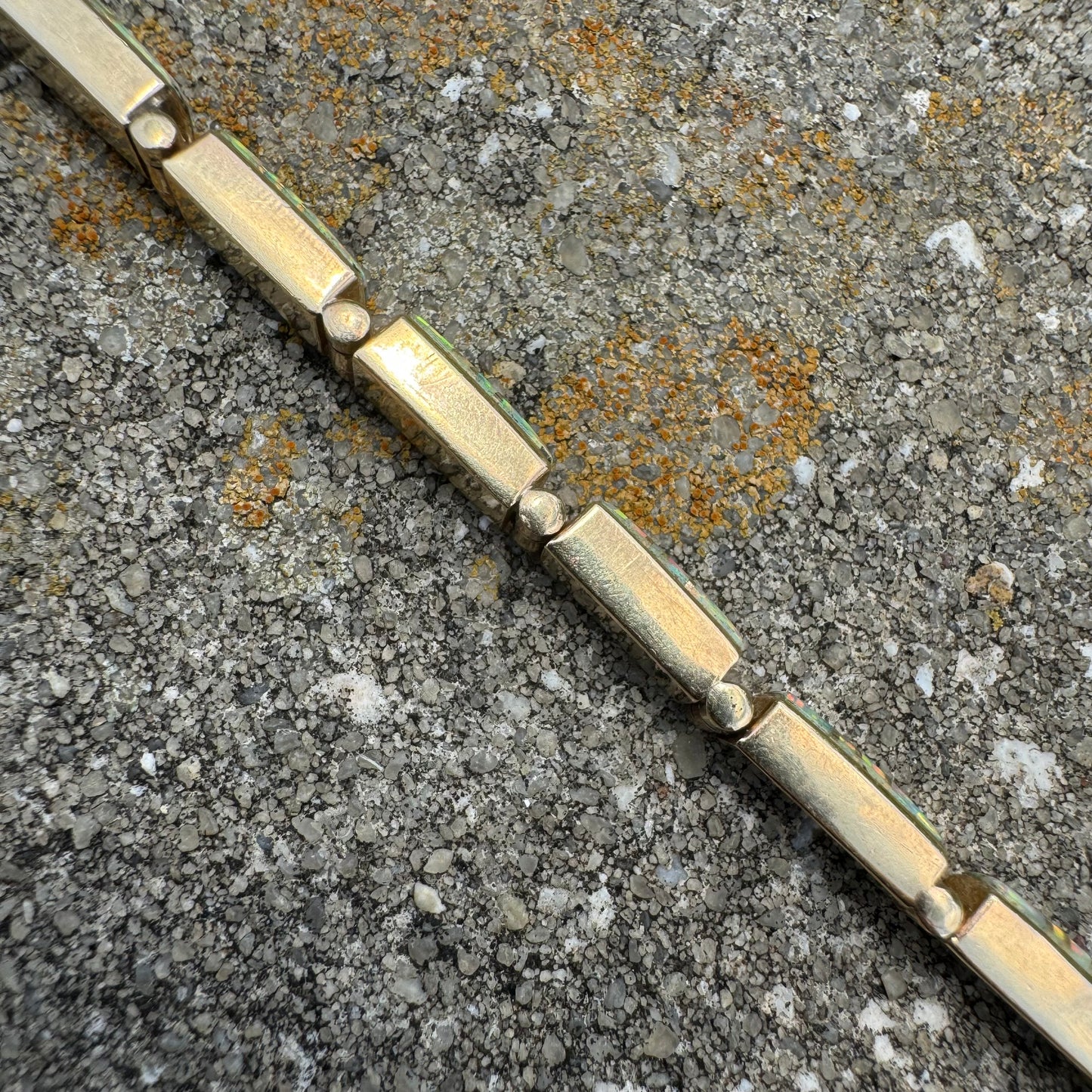 Vintage 14k Yellow Gold Mosaic Cut Opal Inlaid Bracelet (7.25”)
