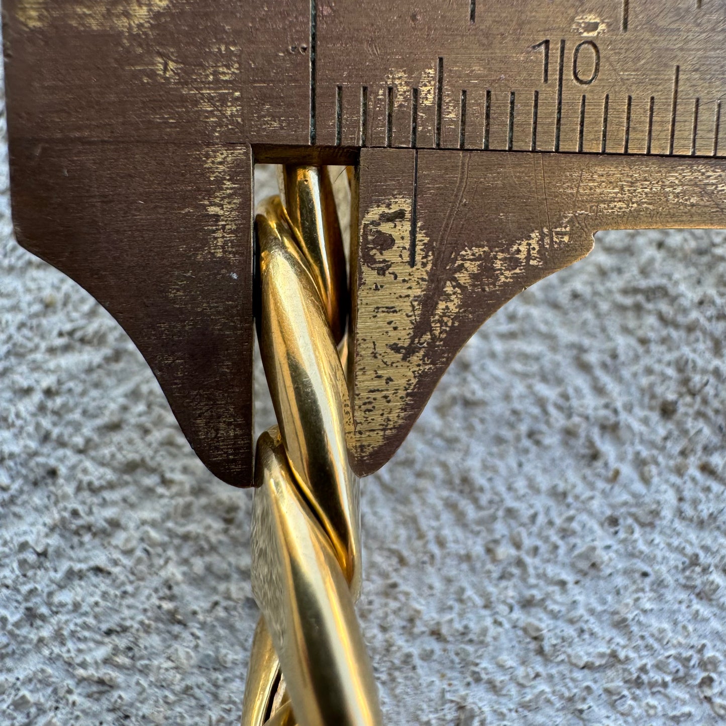 Vintage UnoAErre 18k Yellow Gold Chunky Cuban Link Bracelet (7.5”)