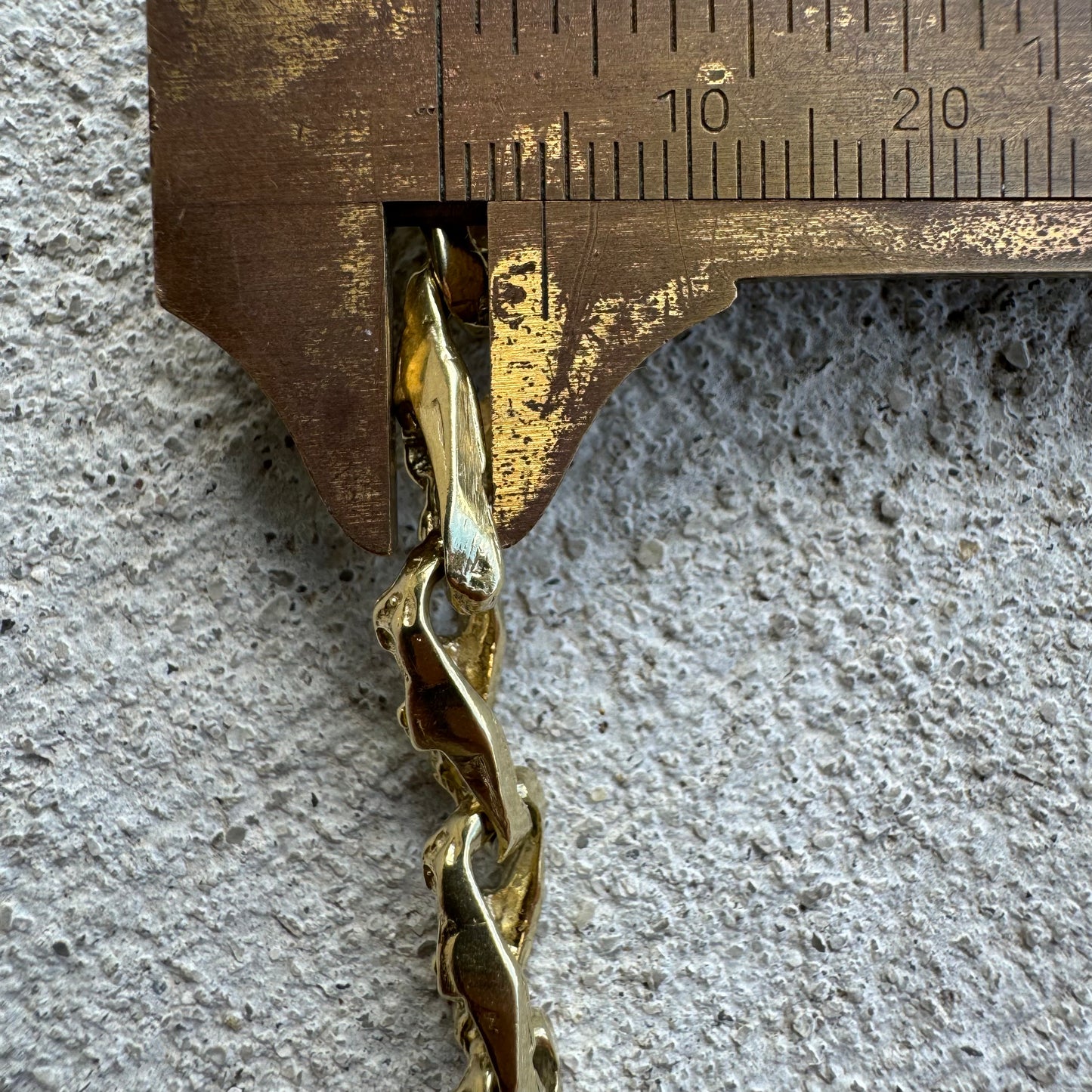 Vintage Solid 14k Yellow Gold Heavyweight Nugget Mariner Link Bracelet (9”)