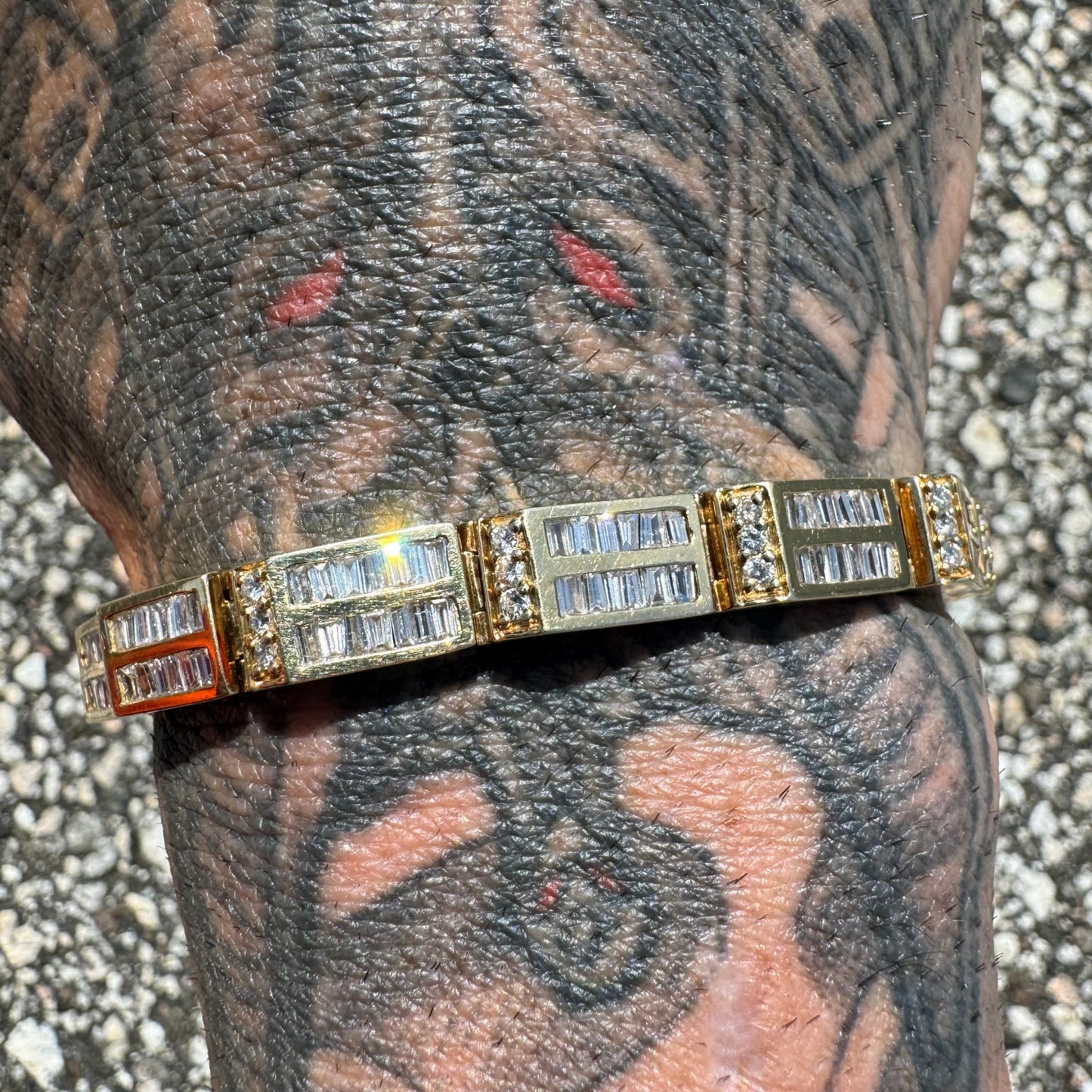 Vintage 14k Yellow Gold 10.5CTW Natural Diamond Bracelet (7.25”)