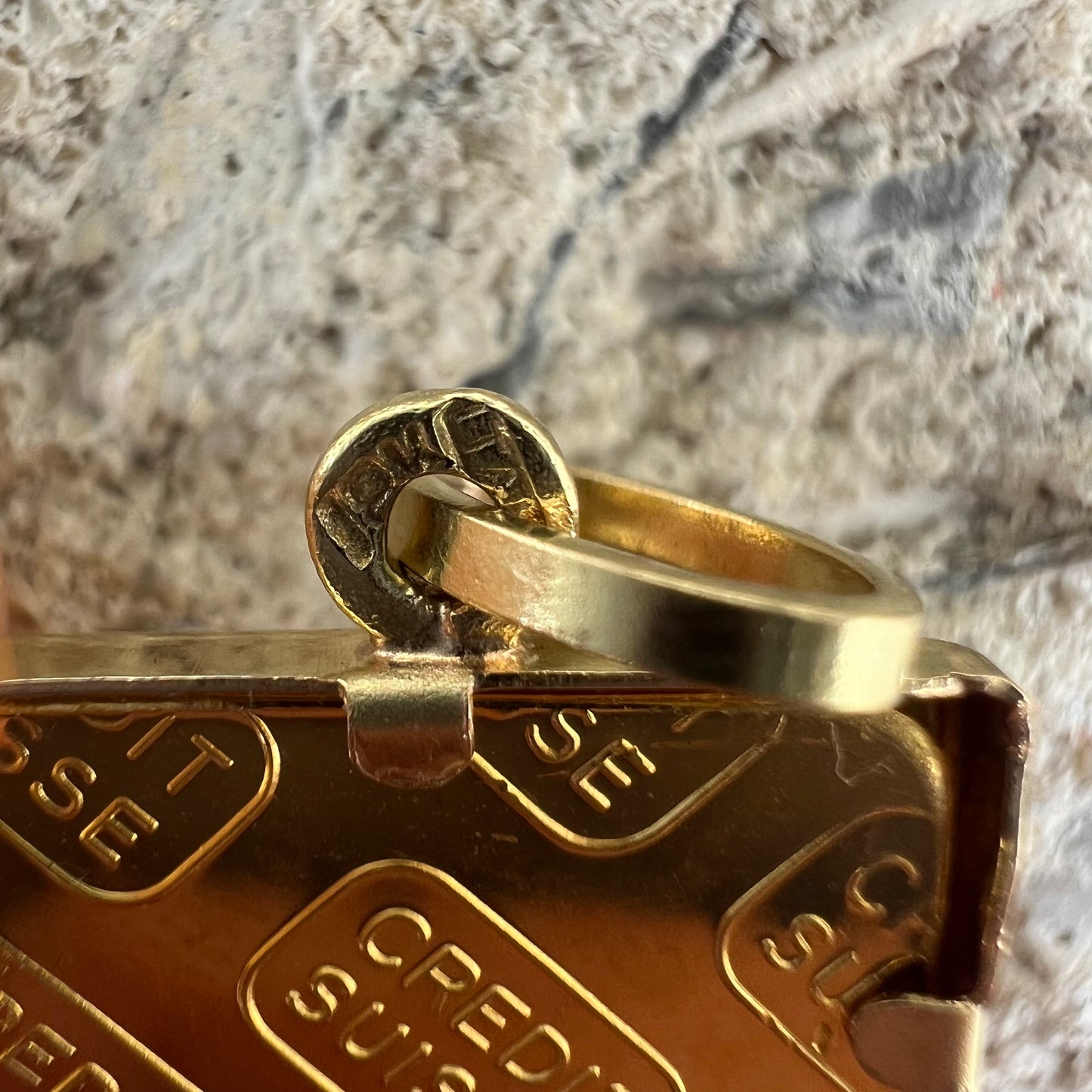 “INVESTMENT JEWELRY” Vintage Pure .999 24k Gold Quarter Oz Credit Suisse Bullion Pendant