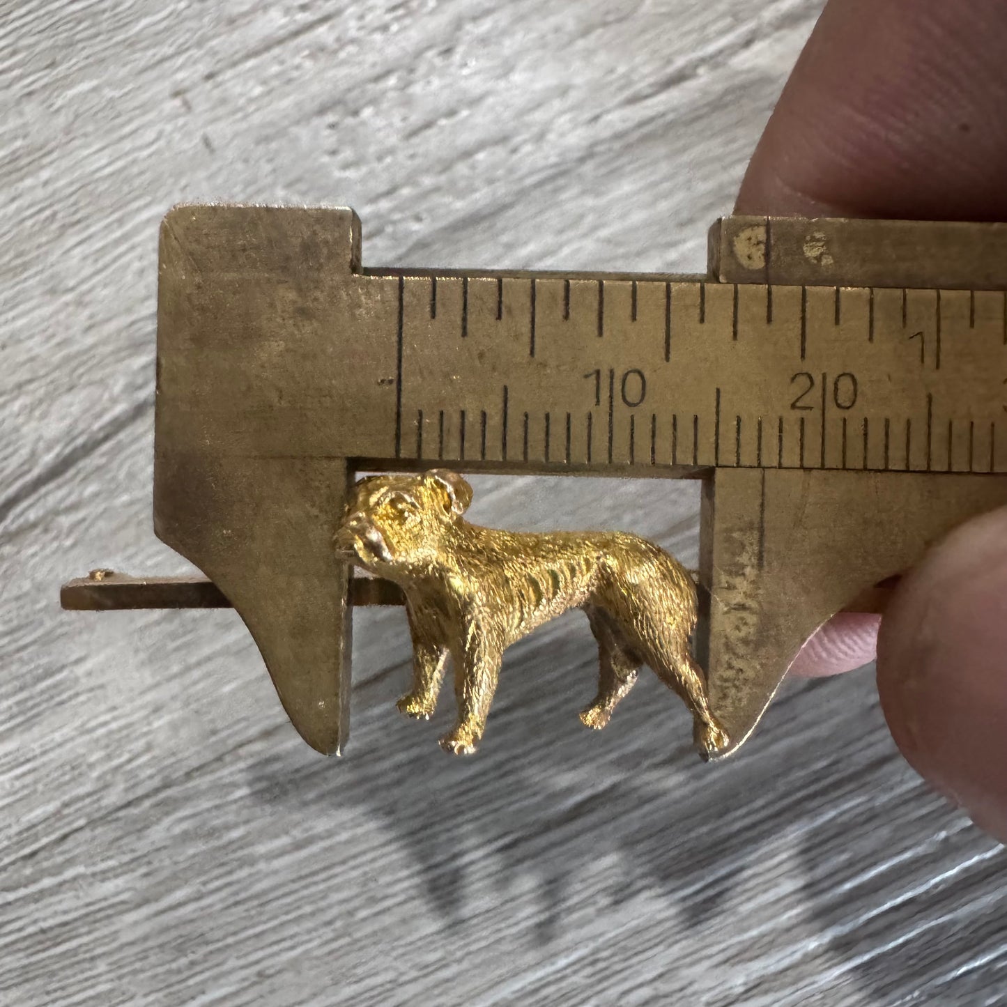 Victorian 15ct Solid Yellow Gold English Bulldog Brooch
