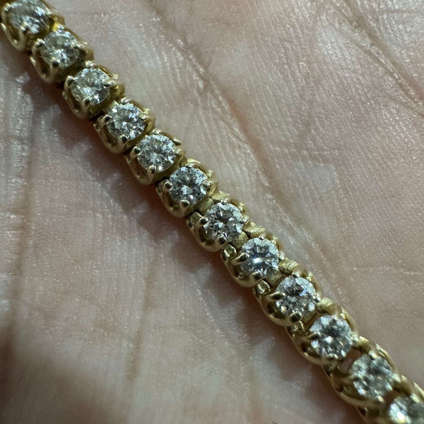 Vintage 14k Yellow Gold Classic 3.0ctw Natural Diamond Tennis Bracelet (7”)