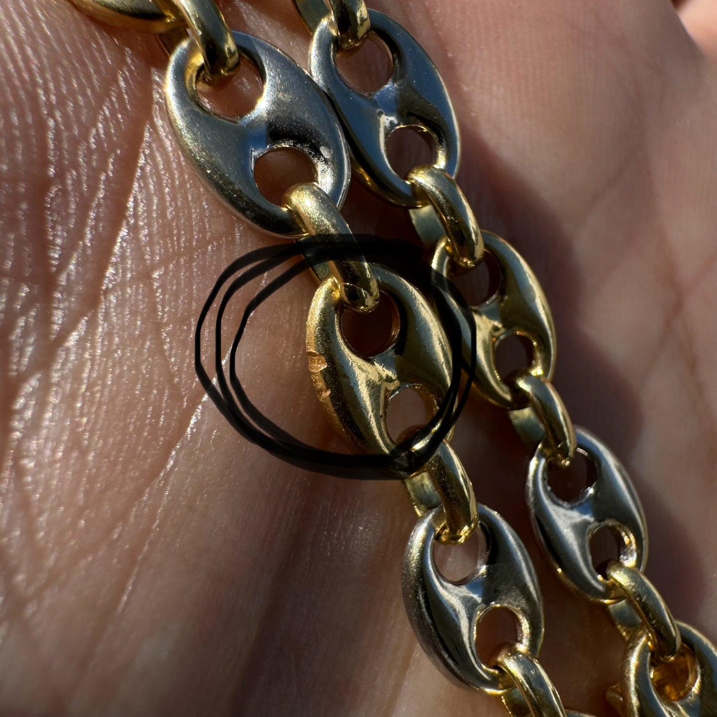 Vintage Solid 18k Two-Tone Yellow And White Gold Classic Puffed Gucci Link Necklace (17.75”)