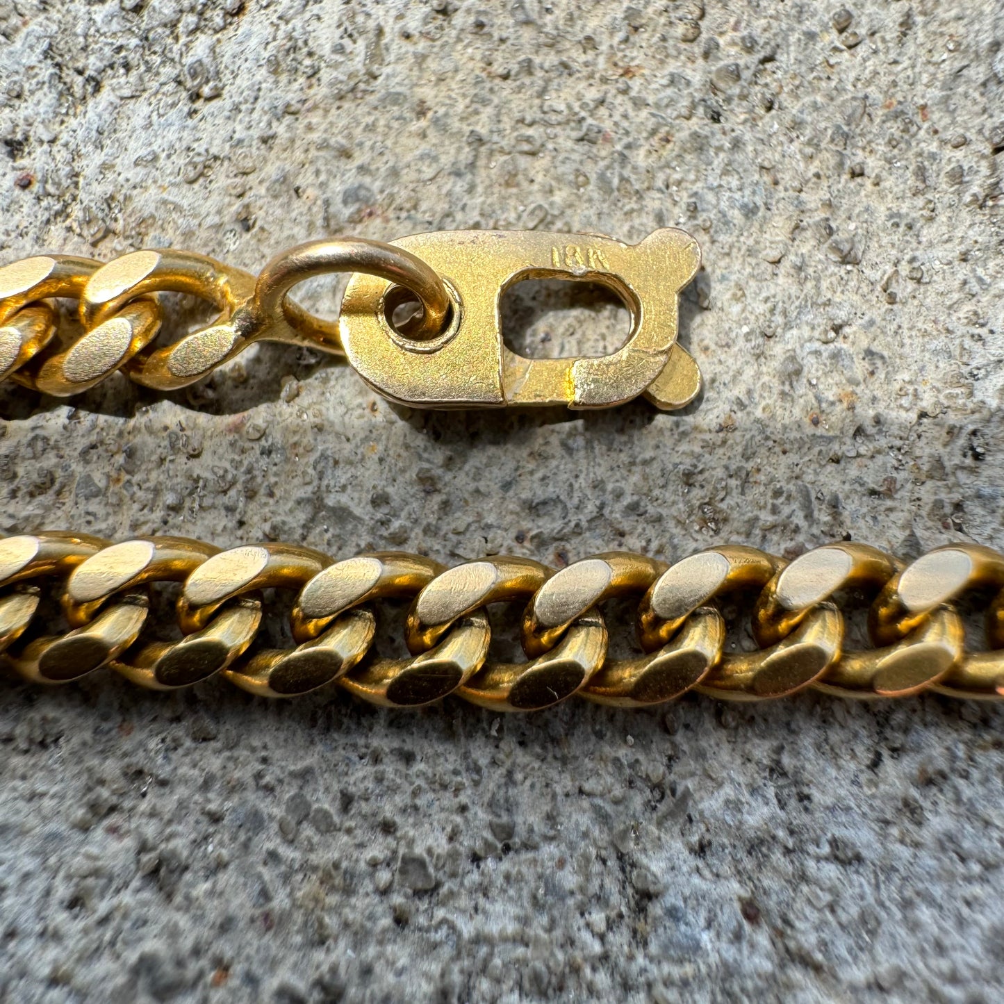 Mid-Century Solid 18k Yellow Gold Heavyweight Cuban Curb Link Necklace (25.5”)