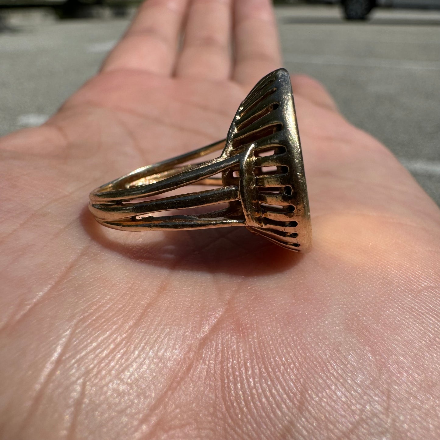 1906 Liberty Head $2.50 (22k) Gold Coin Ring (6)