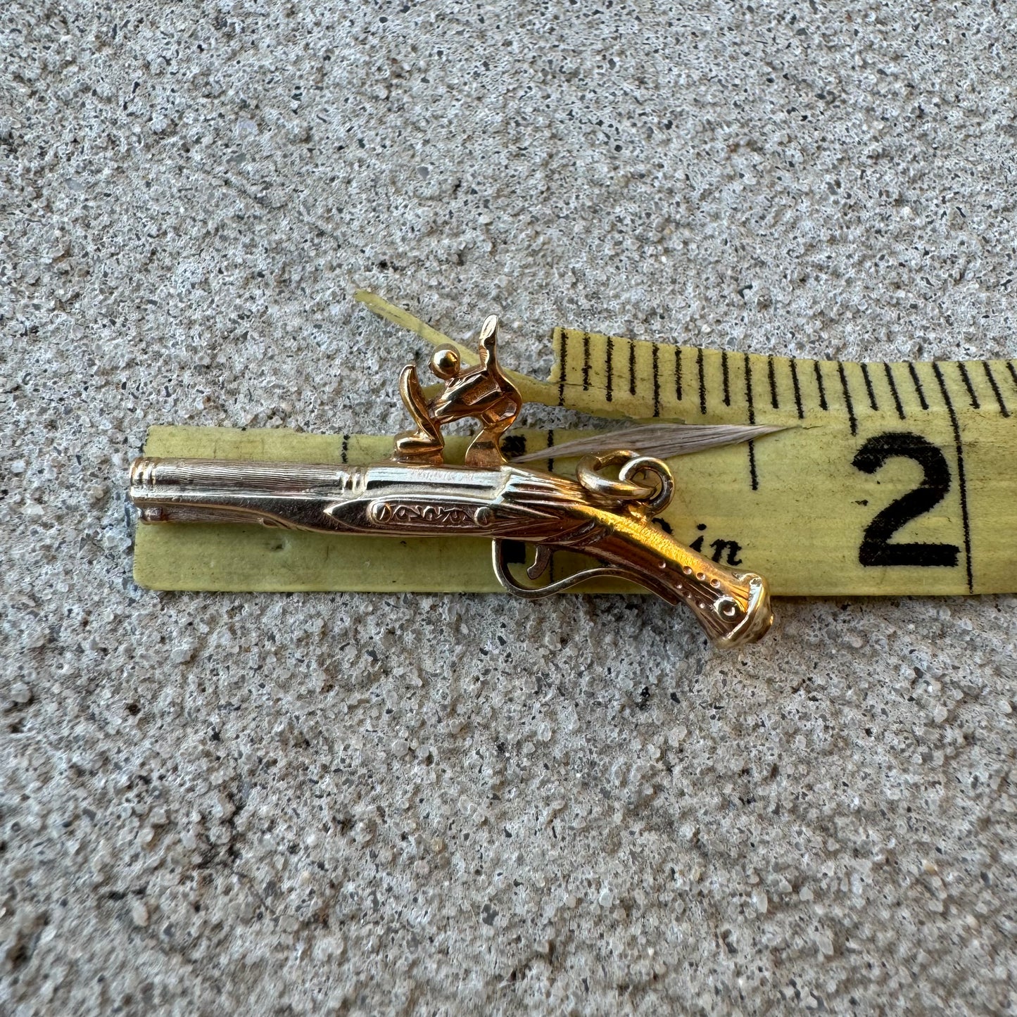 Early 1900’s Solid 10k Yellow Gold Flintlock Pistol Pendant