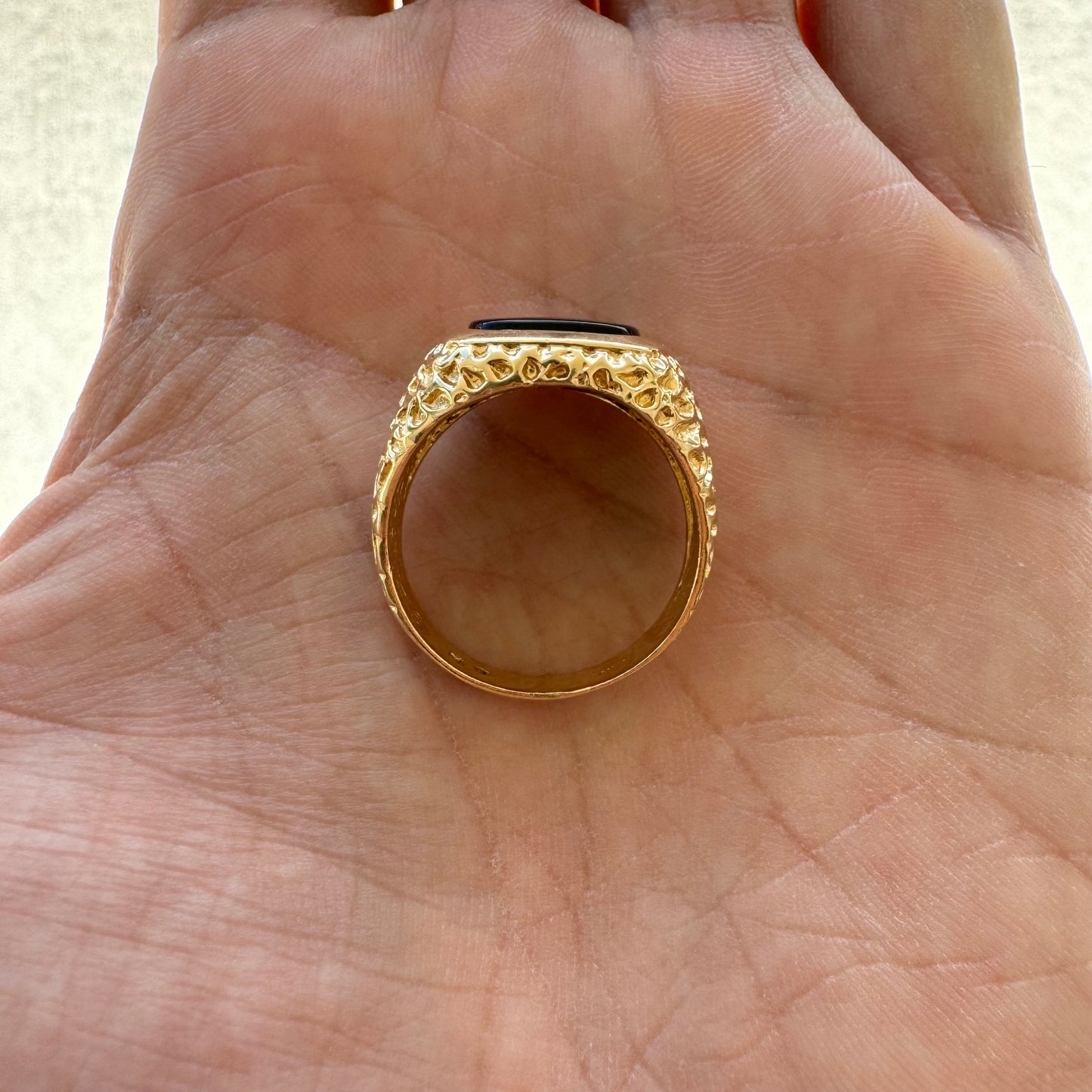 1980’s 14k Yellow Gold Black Onyx Nugget Signet Ring (10.5)