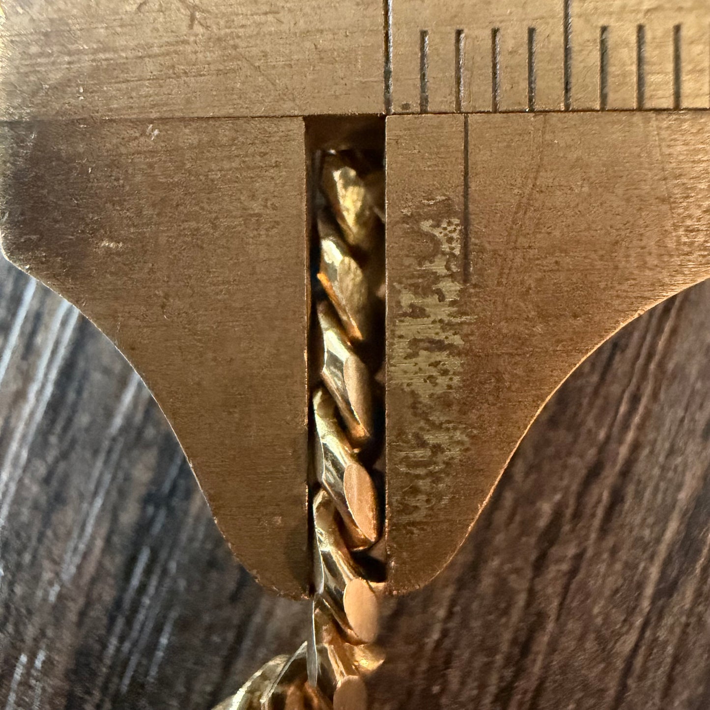 Vintage Solid 14k Yellow Gold Heavyweight Miami Cuban Link Necklace (18”)