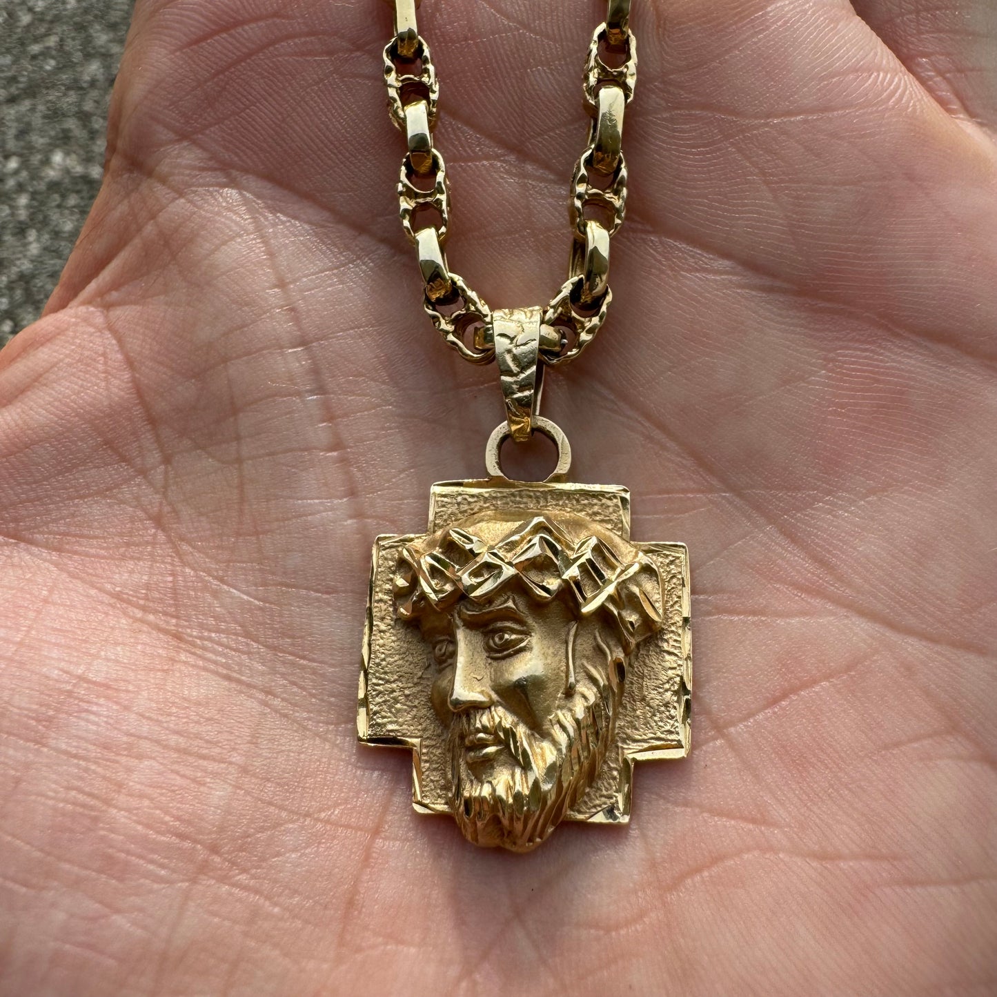 1984 Solid 14k Yellow Gold 3D High Relief Brutalist Jesus Piece Pendant