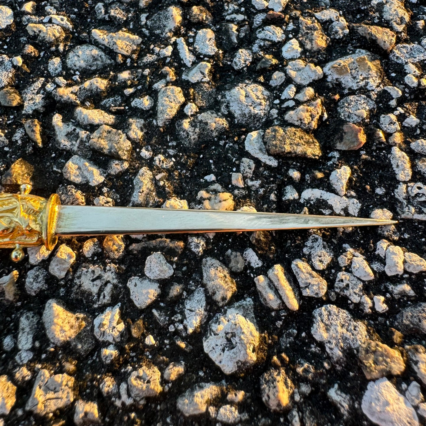 Vintage Pure 24k Solid Gold Asiatic Dragon Knife And Sheath Pendant