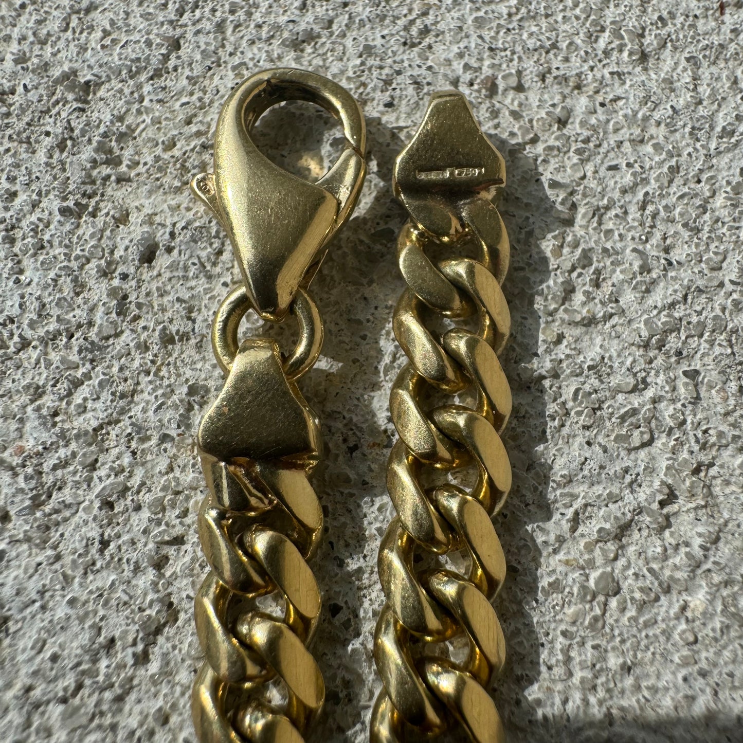 1980’s/90’s Solid 18k Yellow Italian Gold Handmade Heavyweight Cuban Link Necklace (24.25”)
