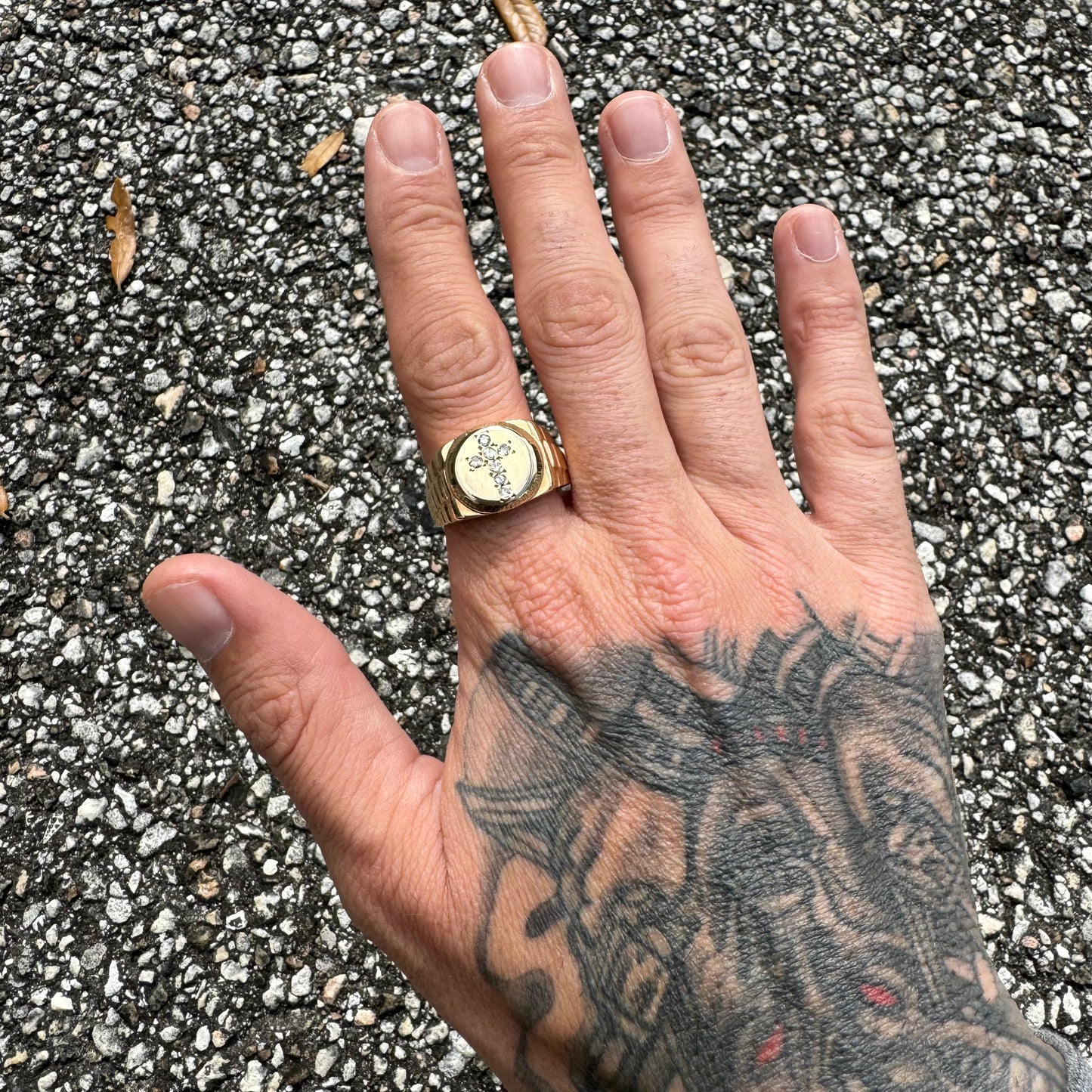 Vintage 14k Yellow Gold Starburst Set Natural Diamond Cross Rolex Style Signet Ring (13.5)