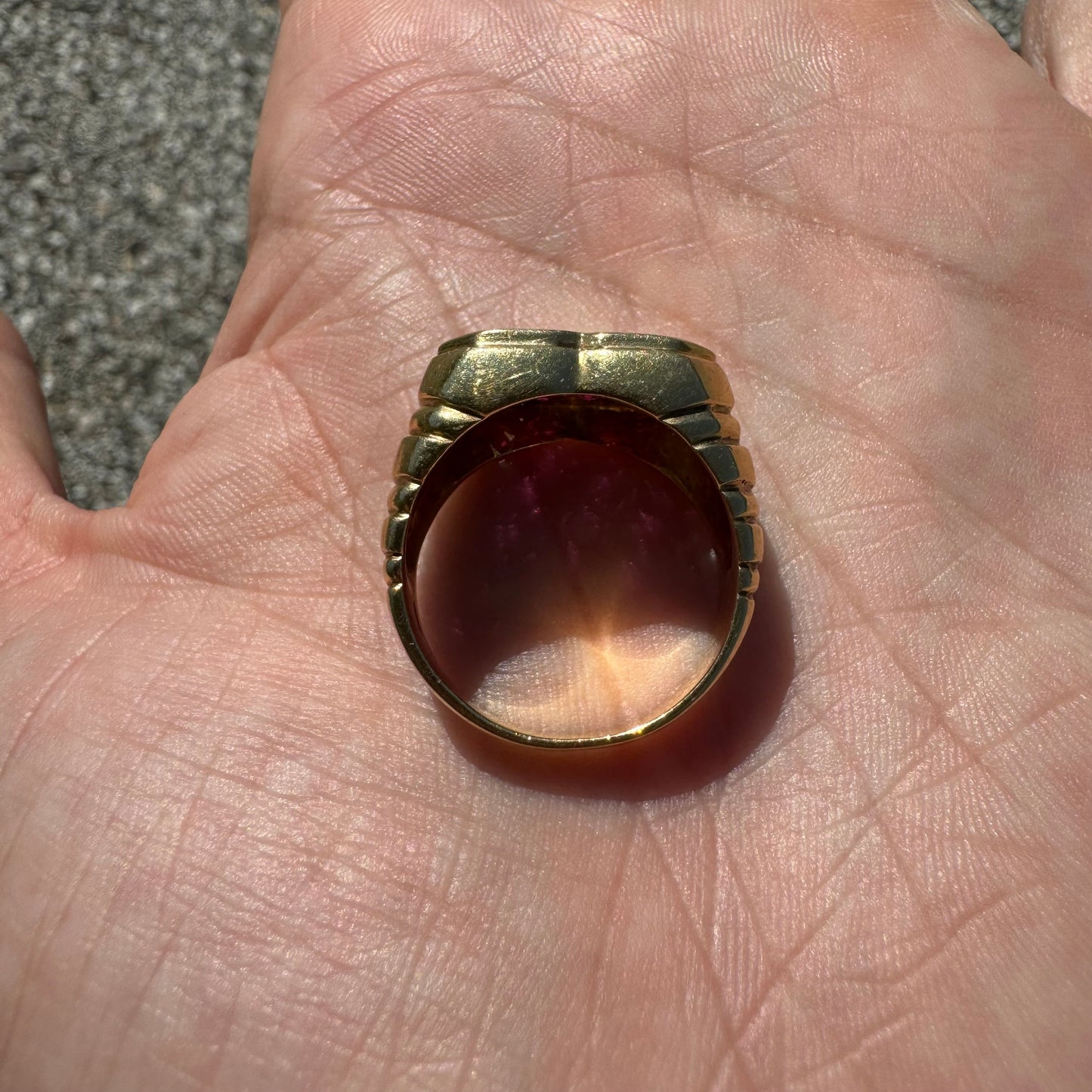 Vintage 18k Yellow Gold Natural Diamond And Ruby Signet Ring (9)