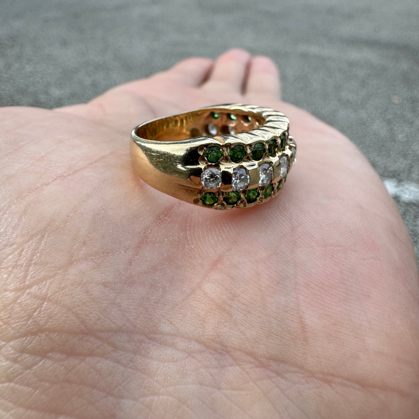 Vintage Handmade Solid 14k Yellow Gold 1.0Ctw Natural Diamond/1.25Ctw Tsavorite Garnet Ring (7.5)