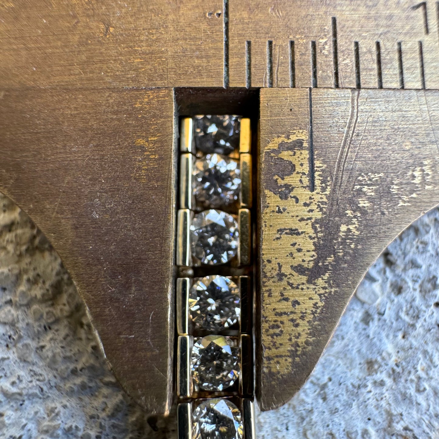 Vintage 14k Yellow Gold 4.13CTW Natural Channel Set Diamond Tennis Bracelet (6.65”)