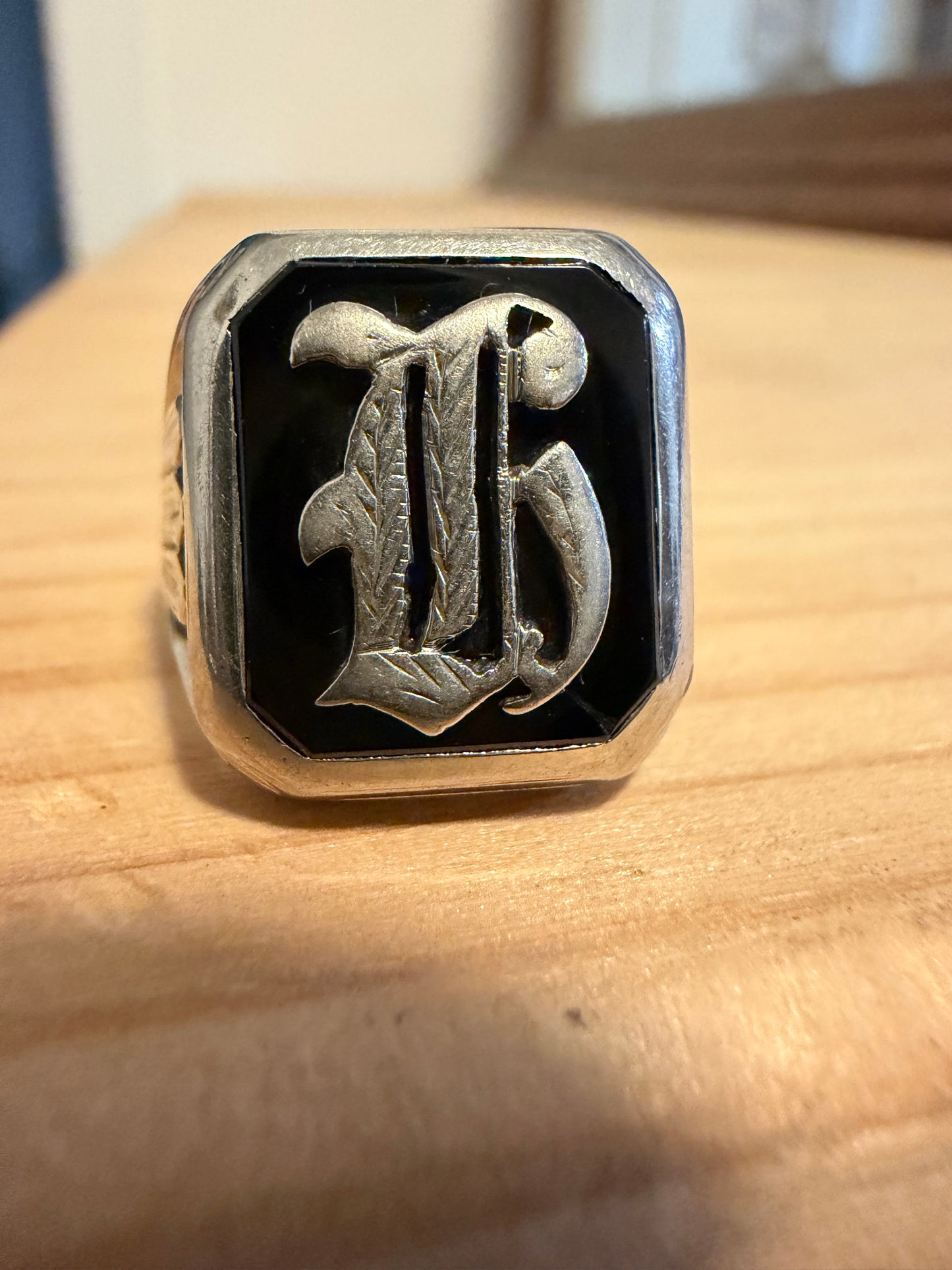 H ring