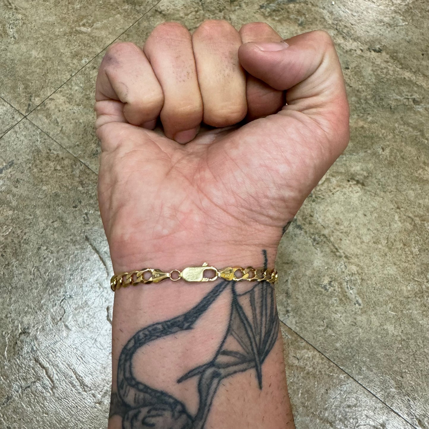 Vintage Solid 14k Yellow Gold Italian Designer Knife Edged Cuban Link Bracelet (8.25”)