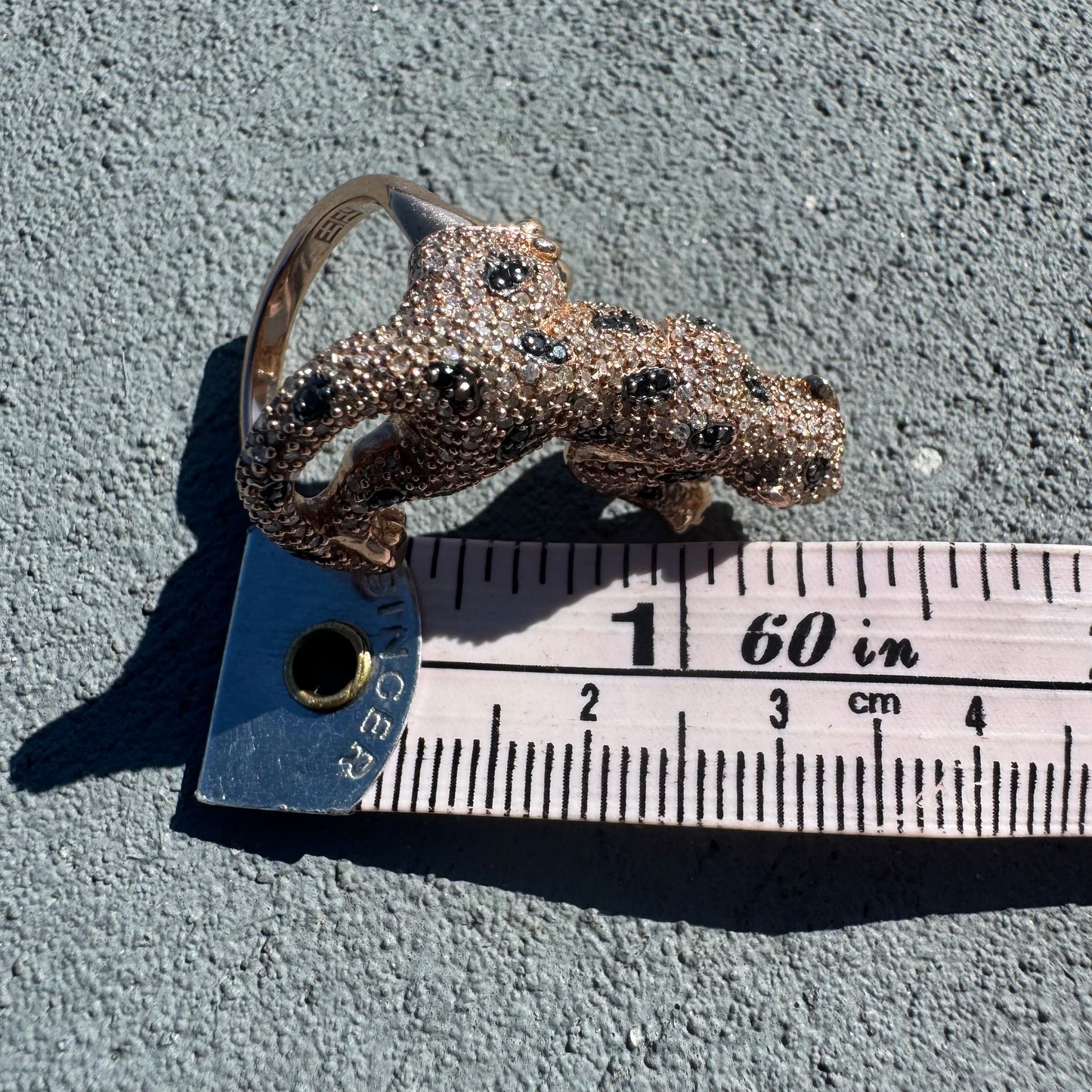 Effy Solid 14k Rose Gold 1.52ctw Natural Diamond And Emerald Stalking Panther Ring (7.25)