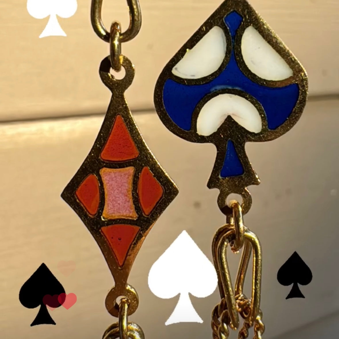 PLIQUE necklace