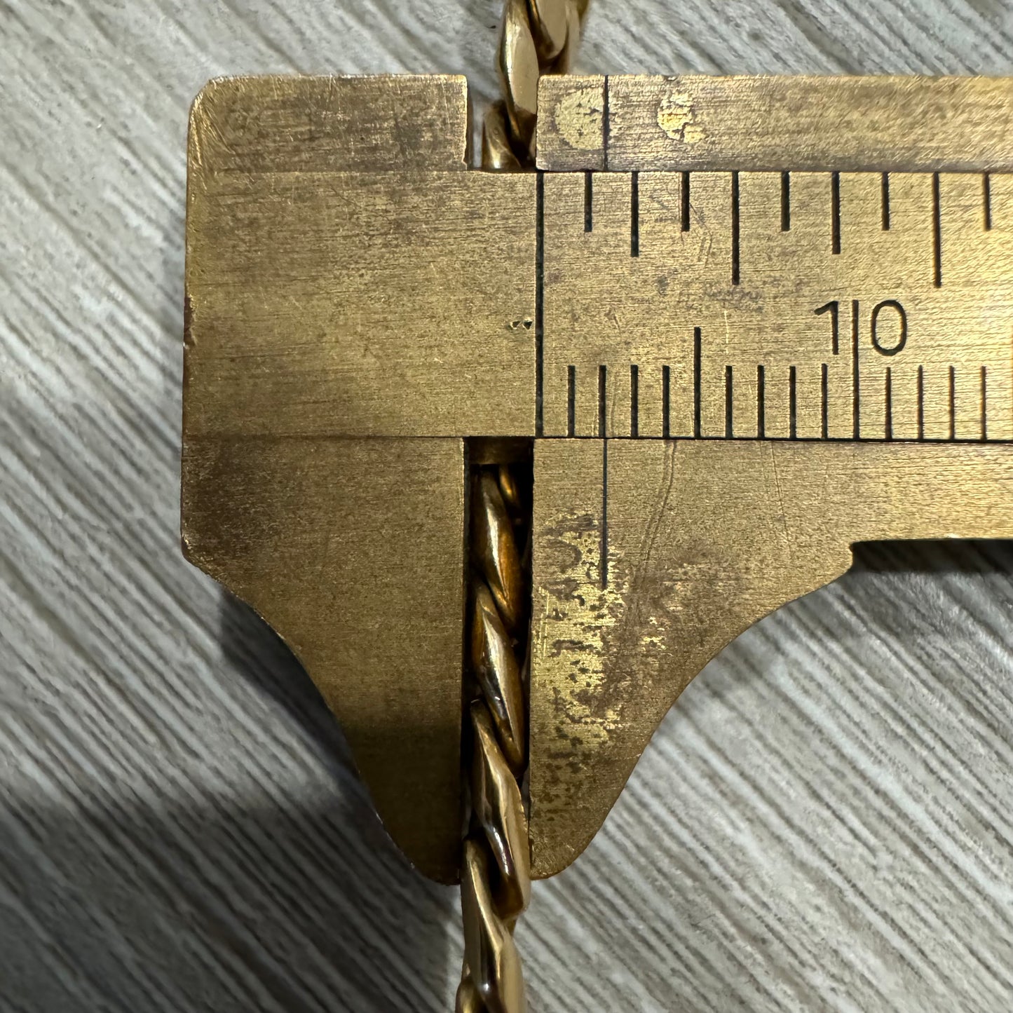 Mid-Century Solid 14k Yellow Gold Classic Cuban Link Necklace (26”)