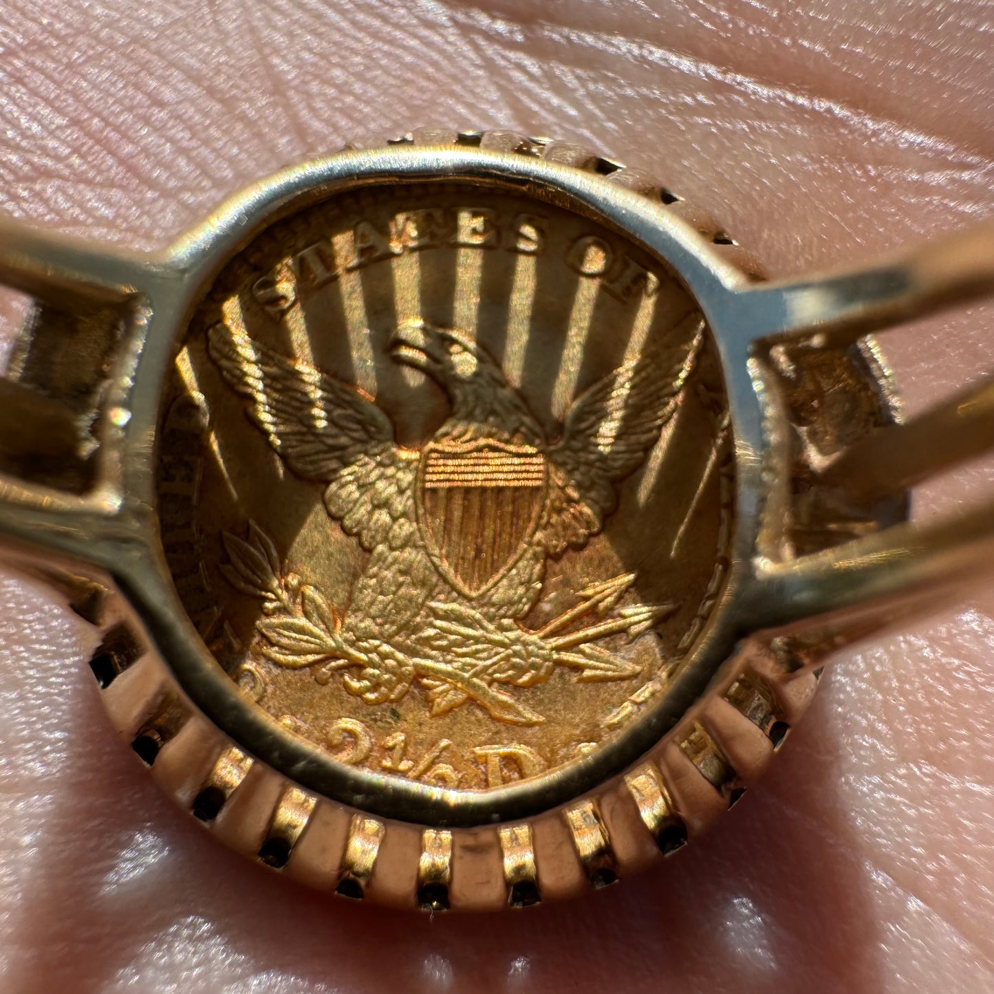1906 Liberty Head $2.50 (22k) Gold Coin Ring (6)