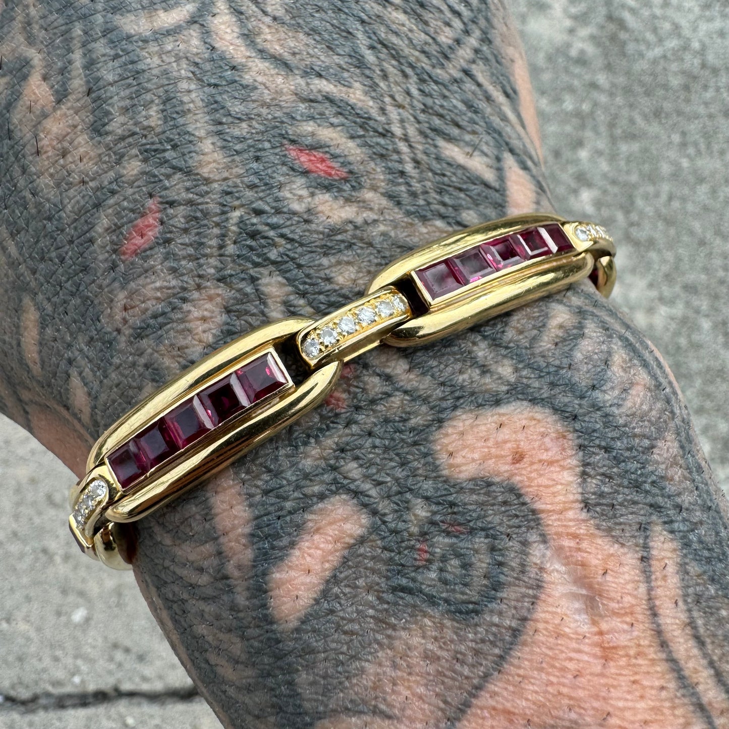Vintage Custom Solid 18k Yellow Gold 3.0ctw Natural Ruby 1.0ctw Natural Diamond Bracelet (7”)