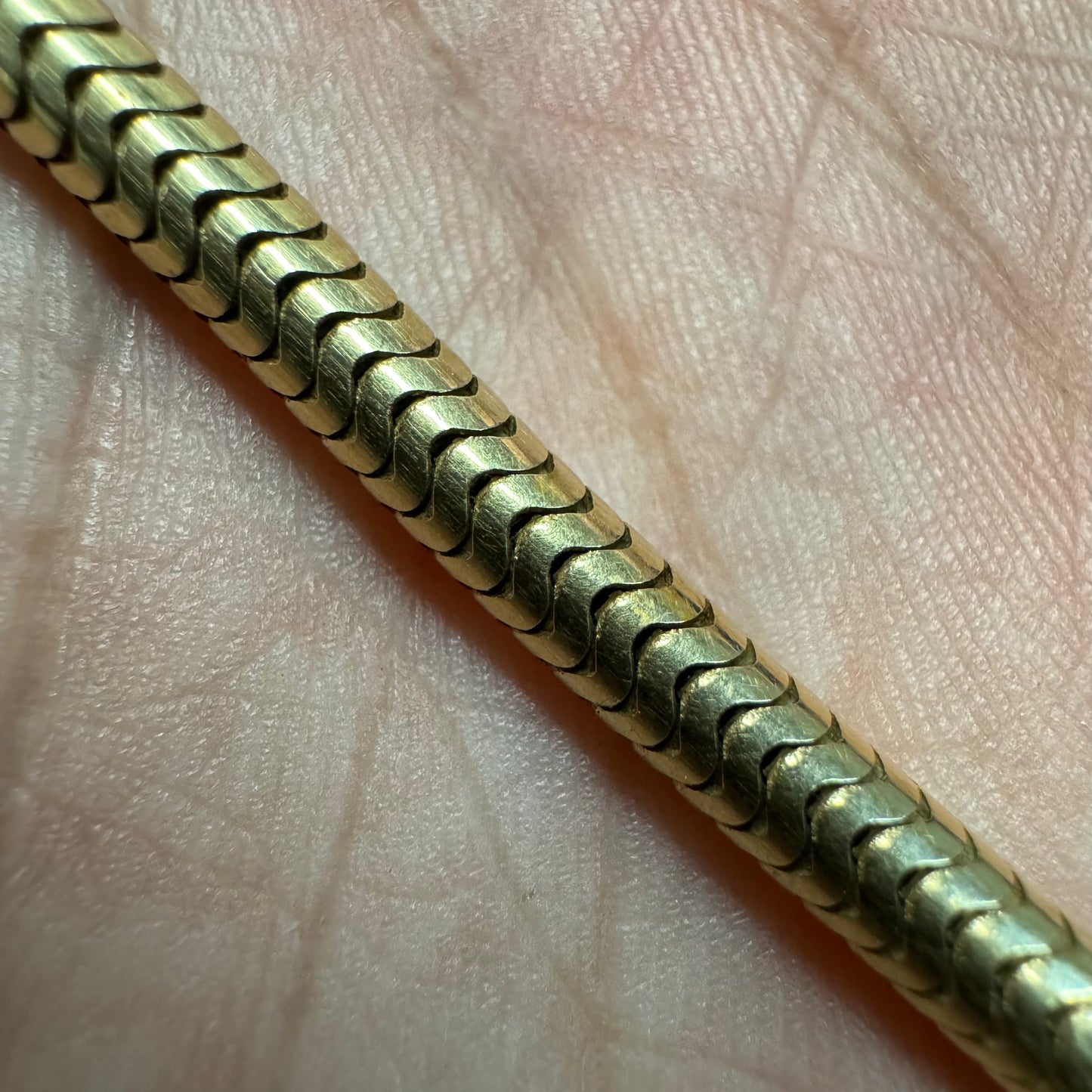 1980’s Solid 14k Yellow Gold Chunky Snake Chain Bracelet (6.75”)