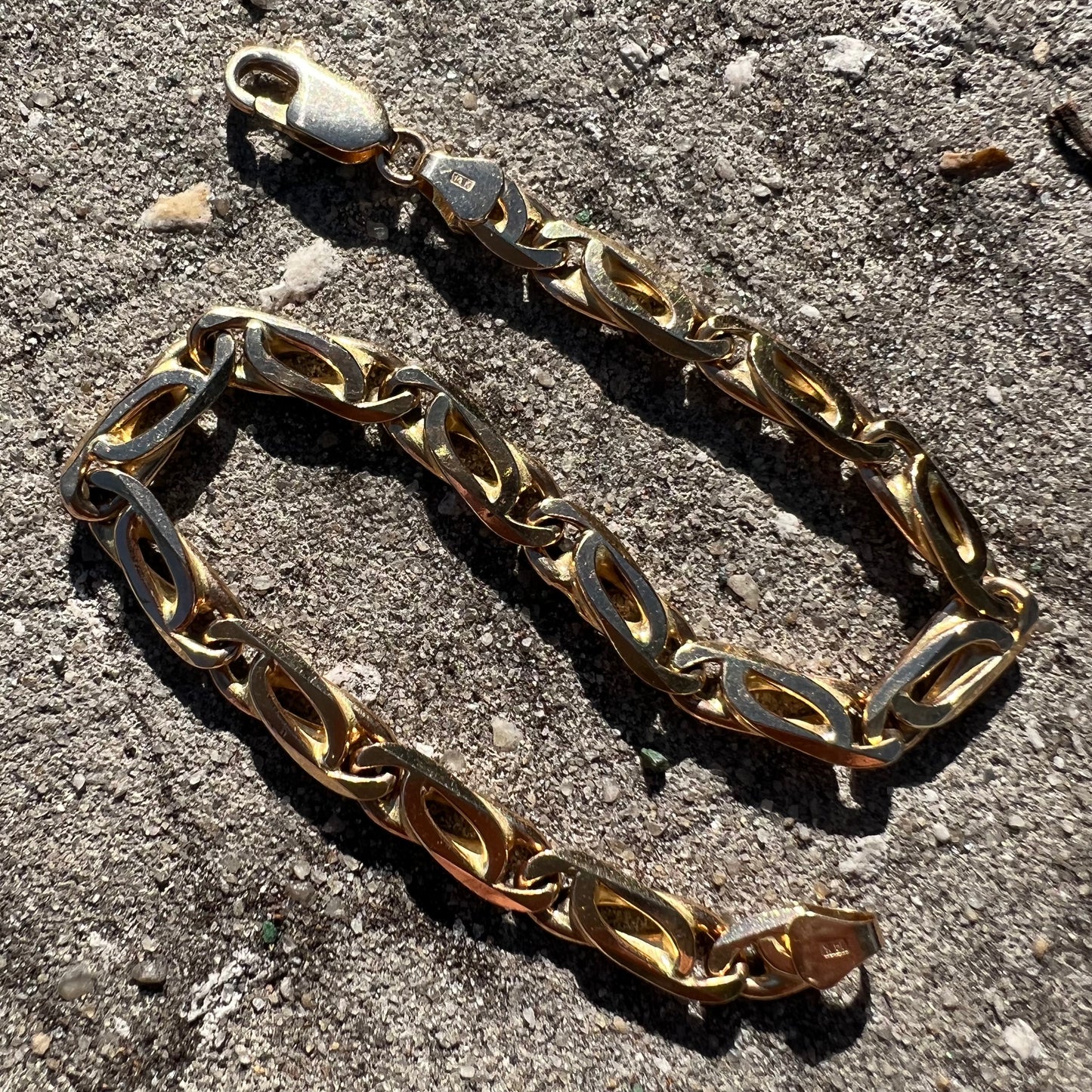 1980’s Solid 14k Italian Yellow Gold Tigers Eye Link Bracelet (8.25”)