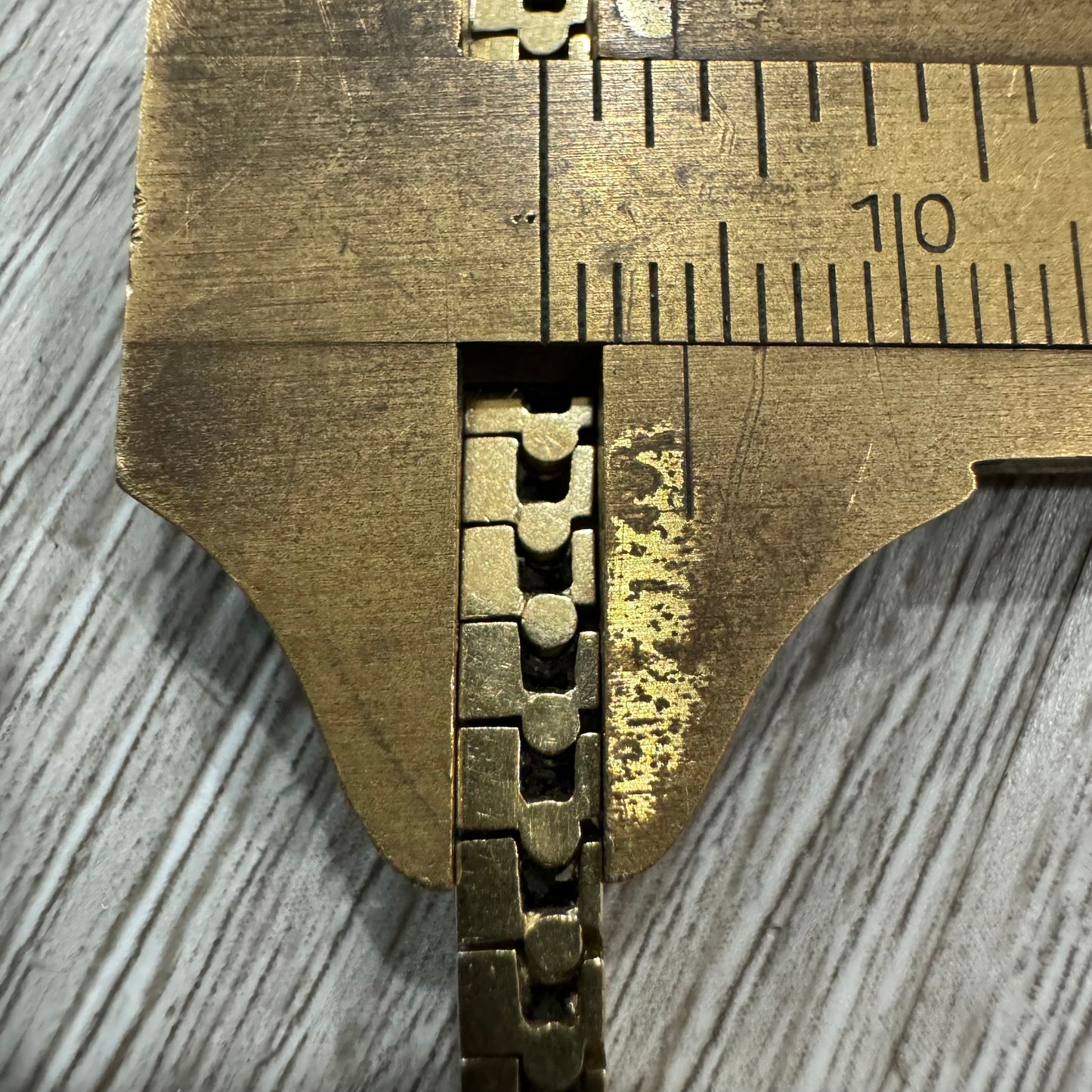 Vintage 14k Yellow Gold 2.25ctw Natural Channel Set Diamond Heavyweight Tennis Bracelet (7.25”)