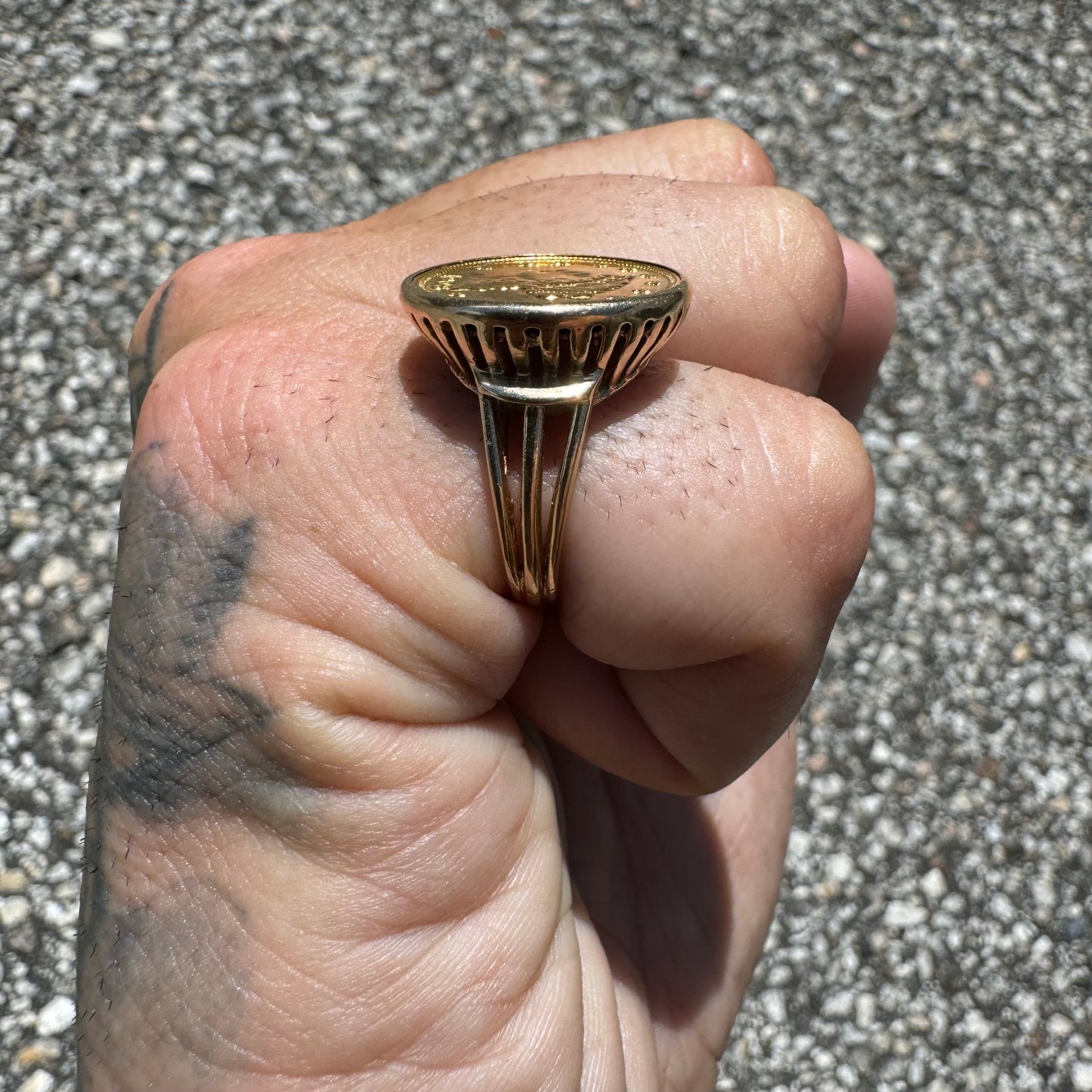 1906 Liberty Head $2.50 (22k) Gold Coin Ring (6)