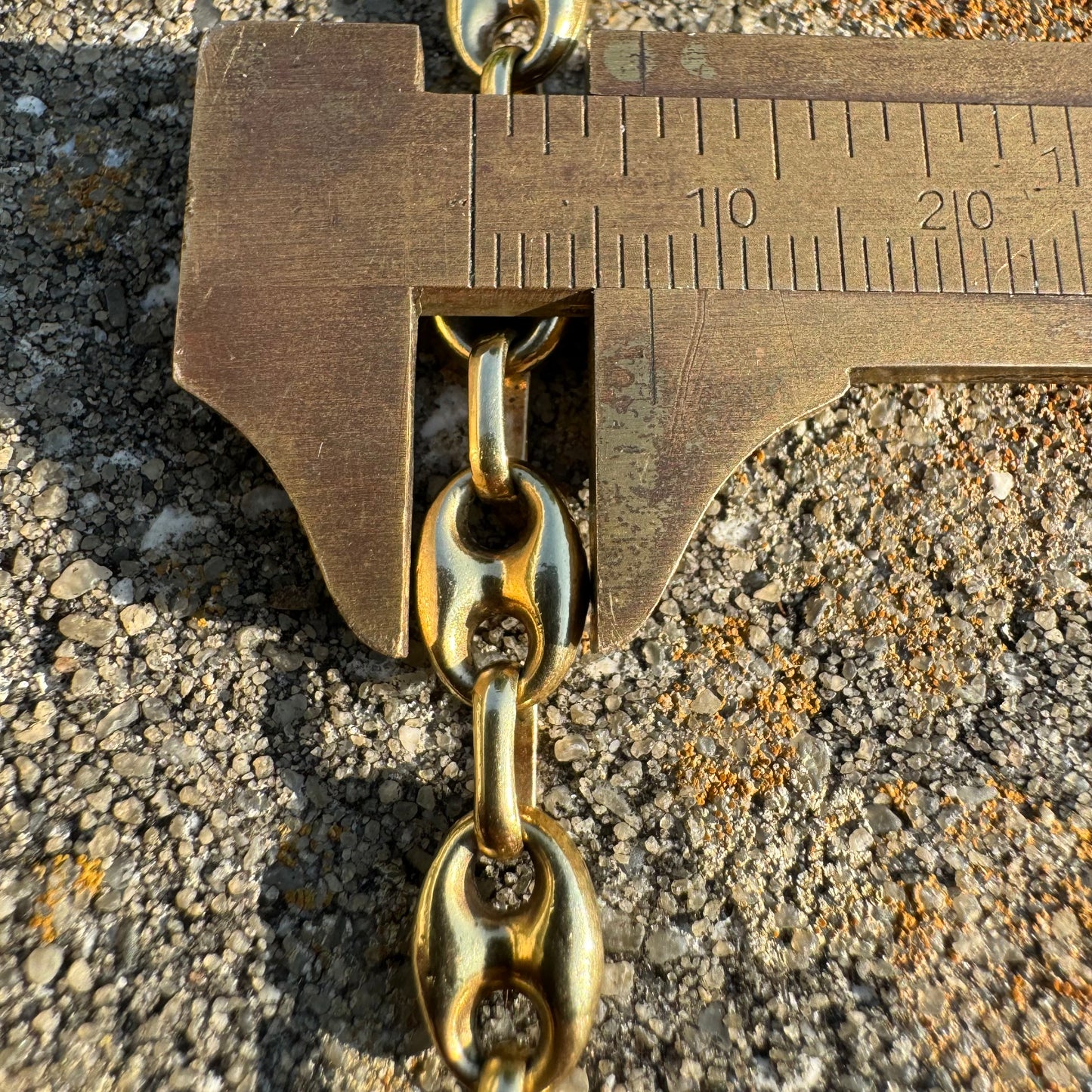 1970’s/80’s Semi-Solid 14k Yellow Gold Classic Puffed Gucci Link Necklace (26.5”)