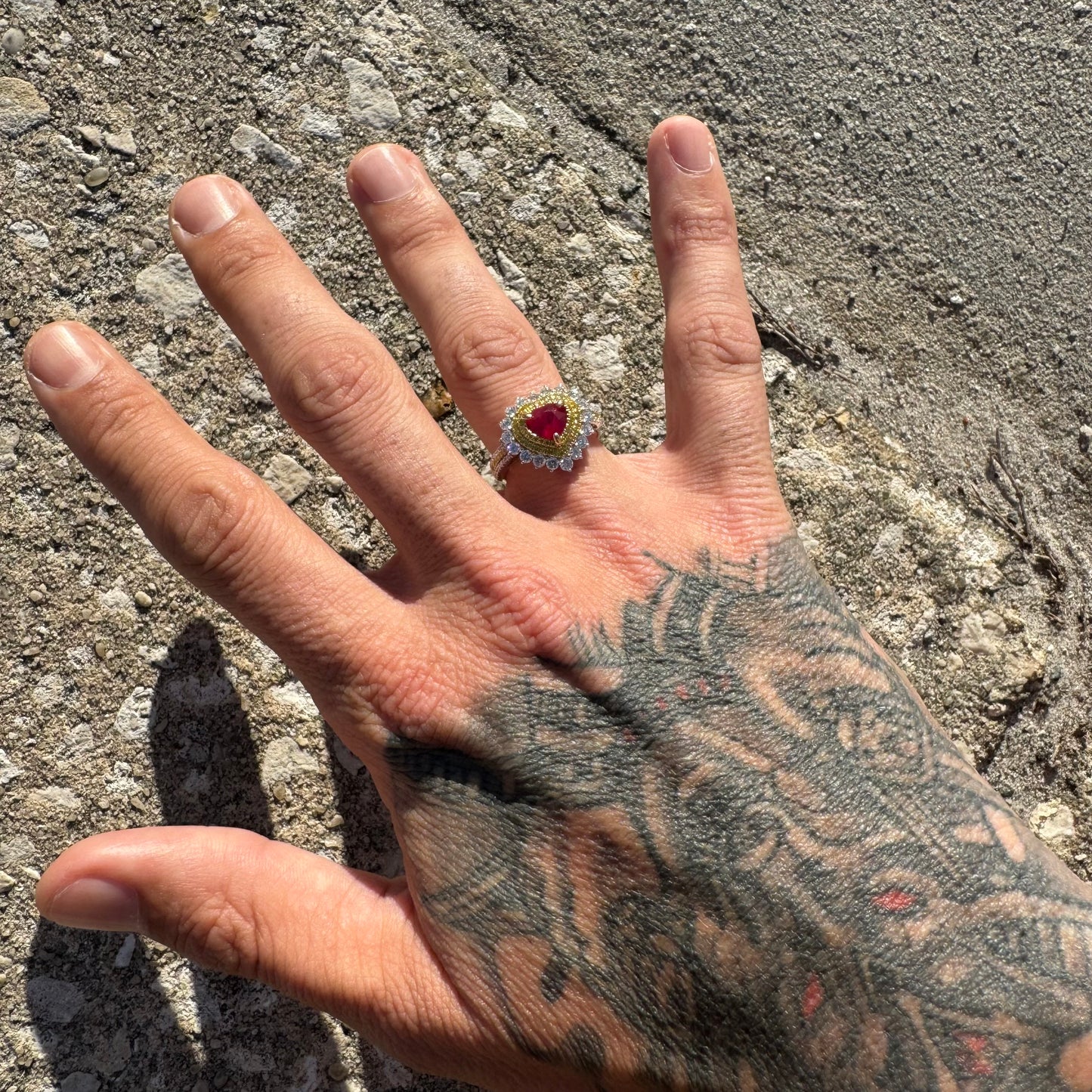 Brand New 18k White Gold 1.2ct Natural Burmese Ruby 1.32ctw Natural VS Yellow And White Diamond Heart Ring (8)
