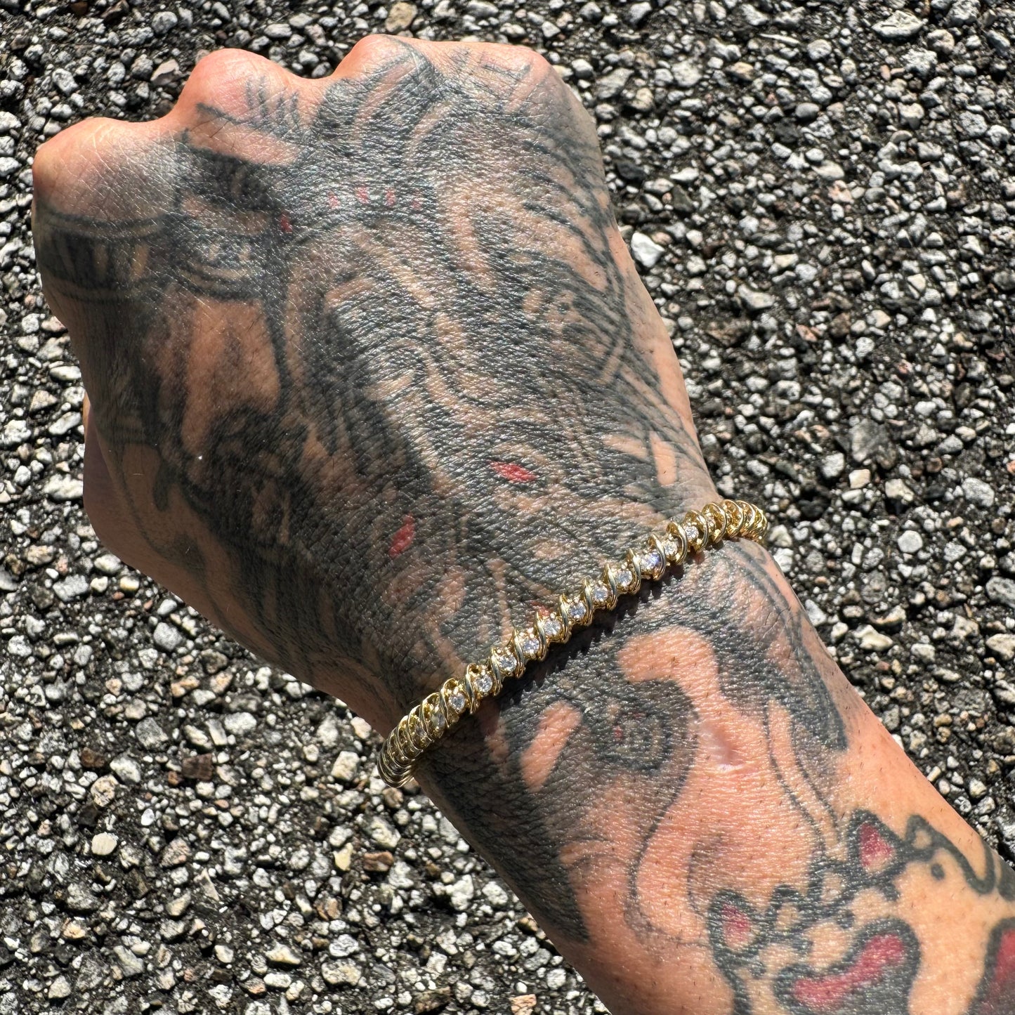 Vintage 14k Yellow Gold 2.0CTW Natural Diamond Tennis Bracelet (7.25”)