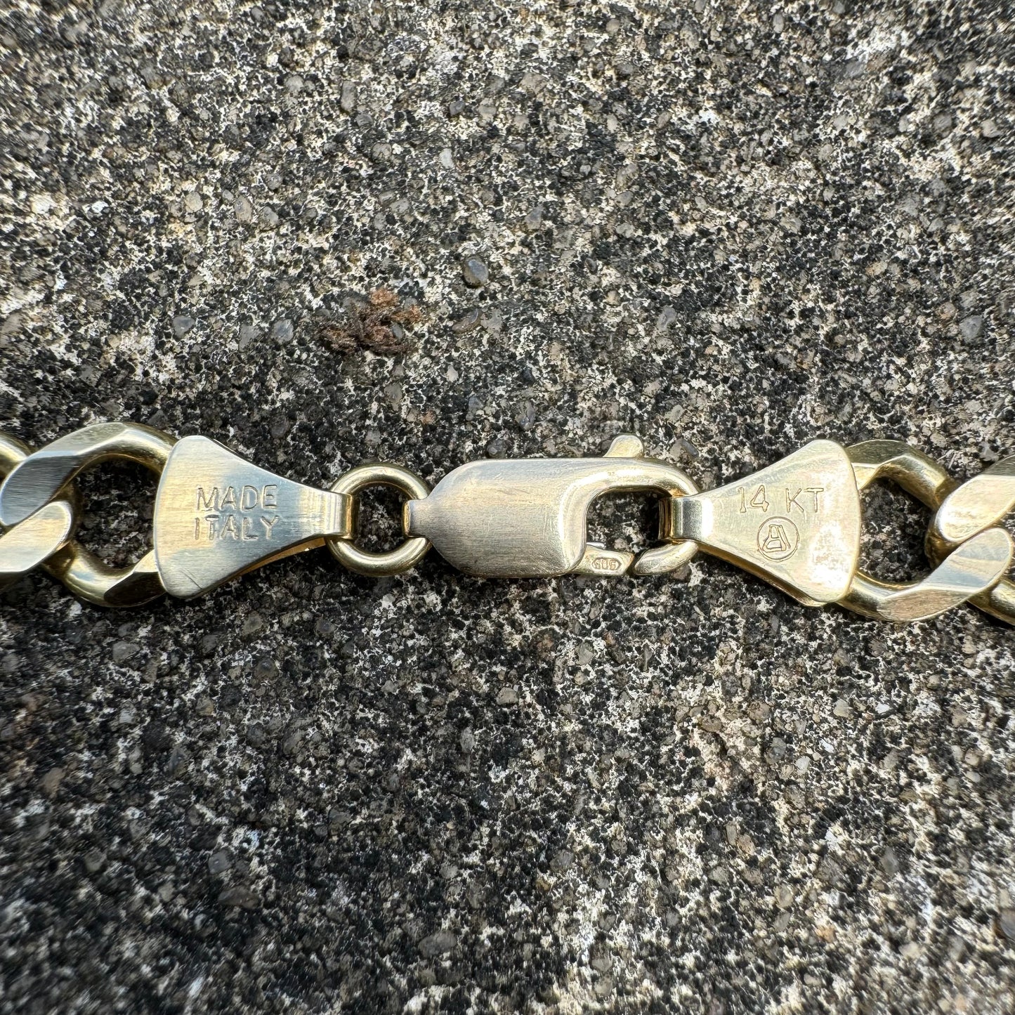 Vintage Solid 14k Italian Yellow Gold Heavyweight Knife-Edged Figaro Link Necklace (20”)