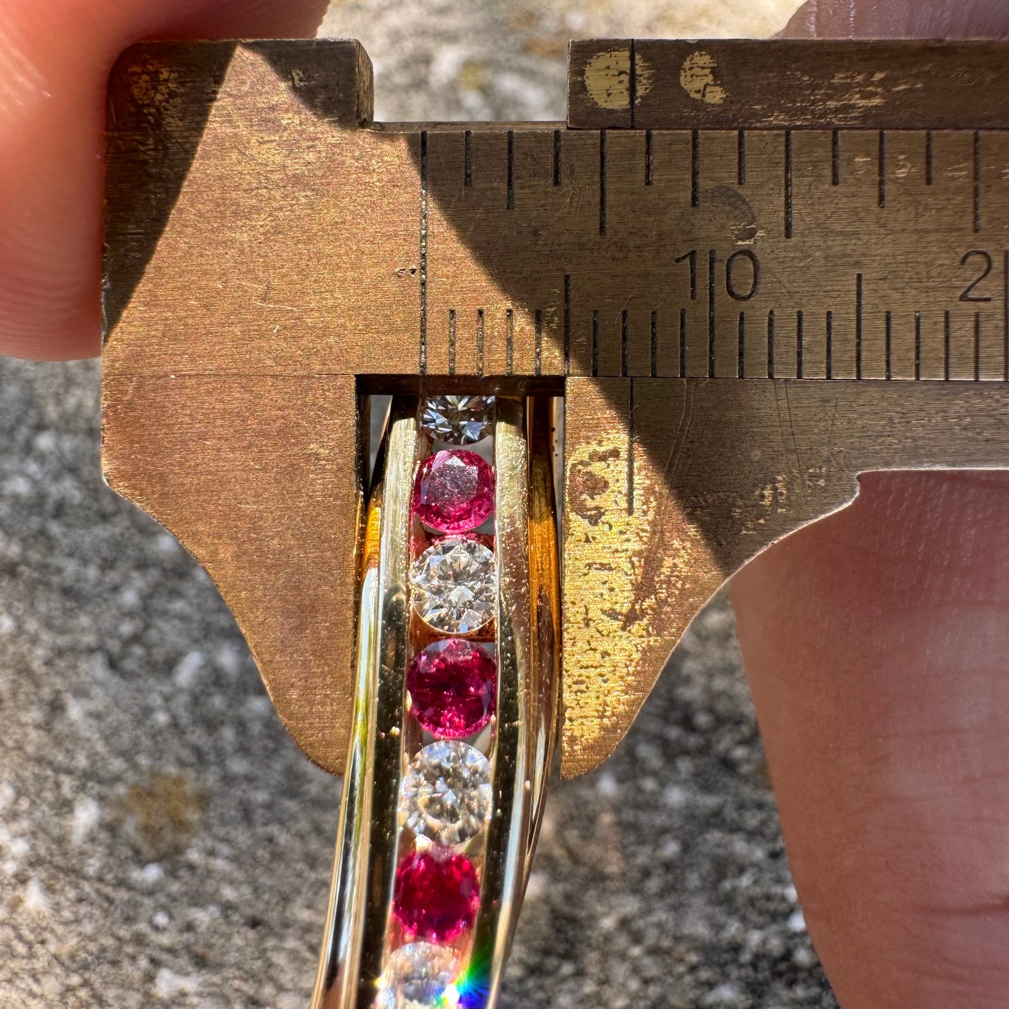 Vintage Solid 14k Yellow Gold Natural Diamond And Ruby Bangle Bracelet