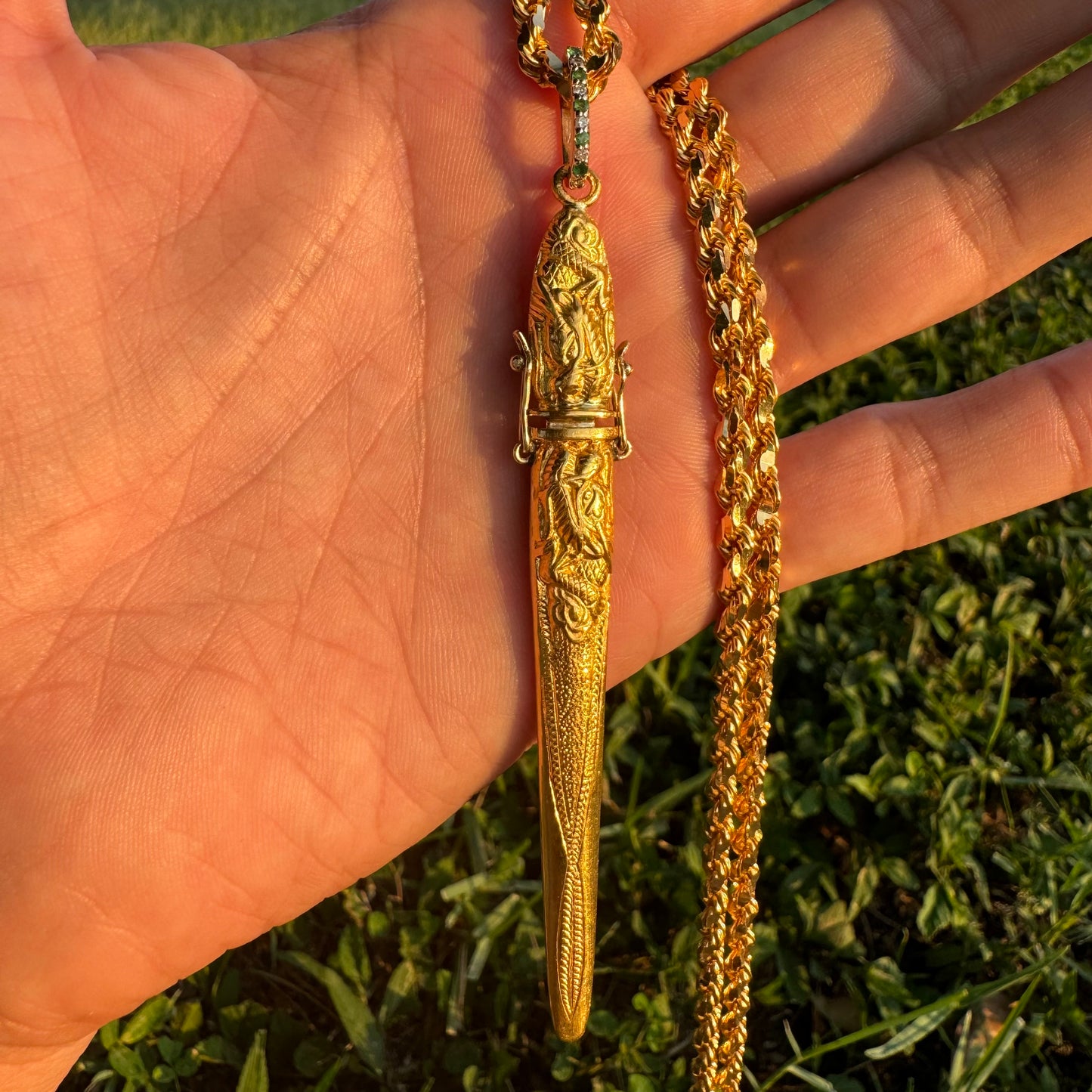 Vintage Pure 24k Solid Gold Asiatic Dragon Knife And Sheath Pendant