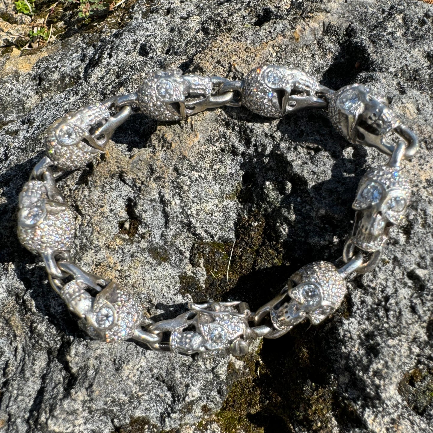 Vintage Solid 18k White Gold 21 CTW Natural Diamond Custom Skull Bracelet (7.25”)