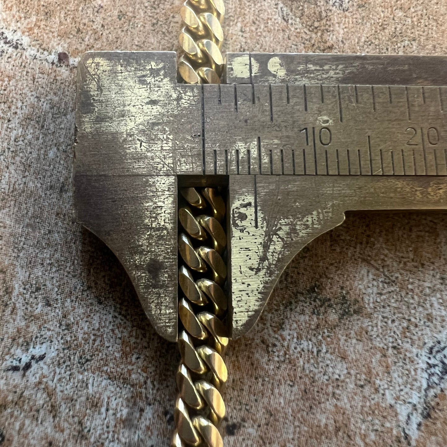 Solid 14k Yellow Gold Italian Made Miami Cuban Link Necklace (20”)