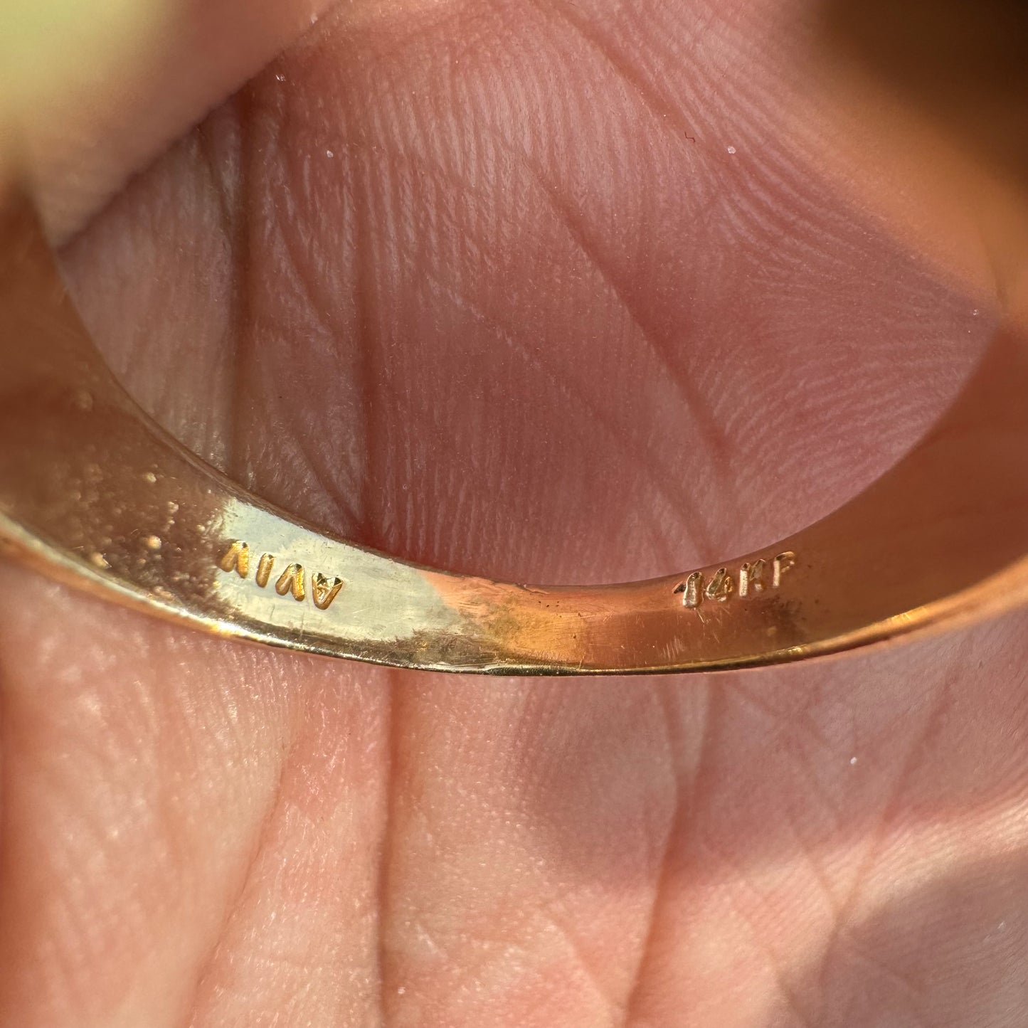 1980’s 14k Gold .77CTW Natural Diamond Horseshoe Nugget Ring (10)