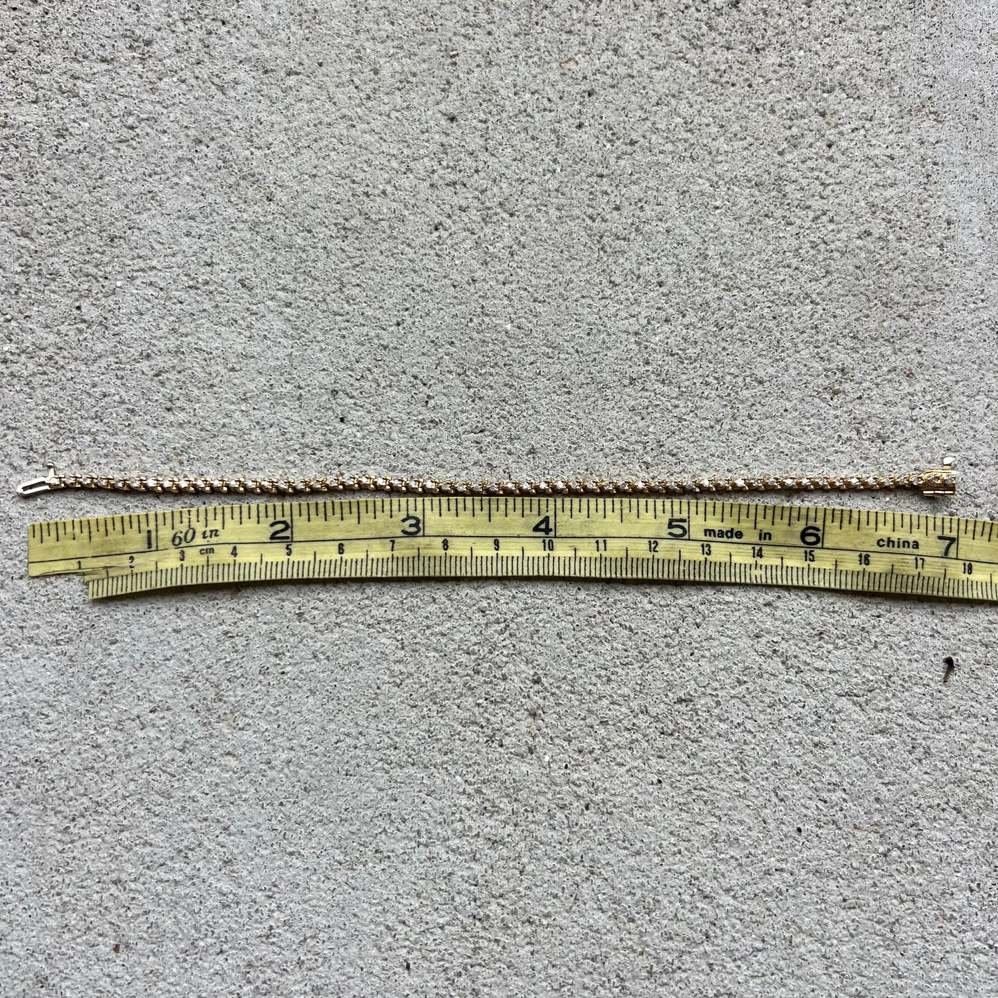 Vintage 14k Yellow Gold 1.15CTW Natural Diamond Tennis Bracelet (6.75”)