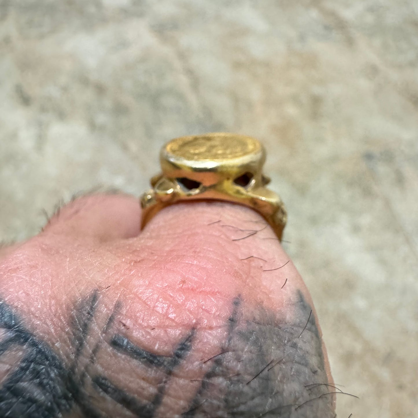 1945 22k Gold Mexican Dos Pesos 14k Yellow Gold Brutalist Nugget Coin Ring (6.5)