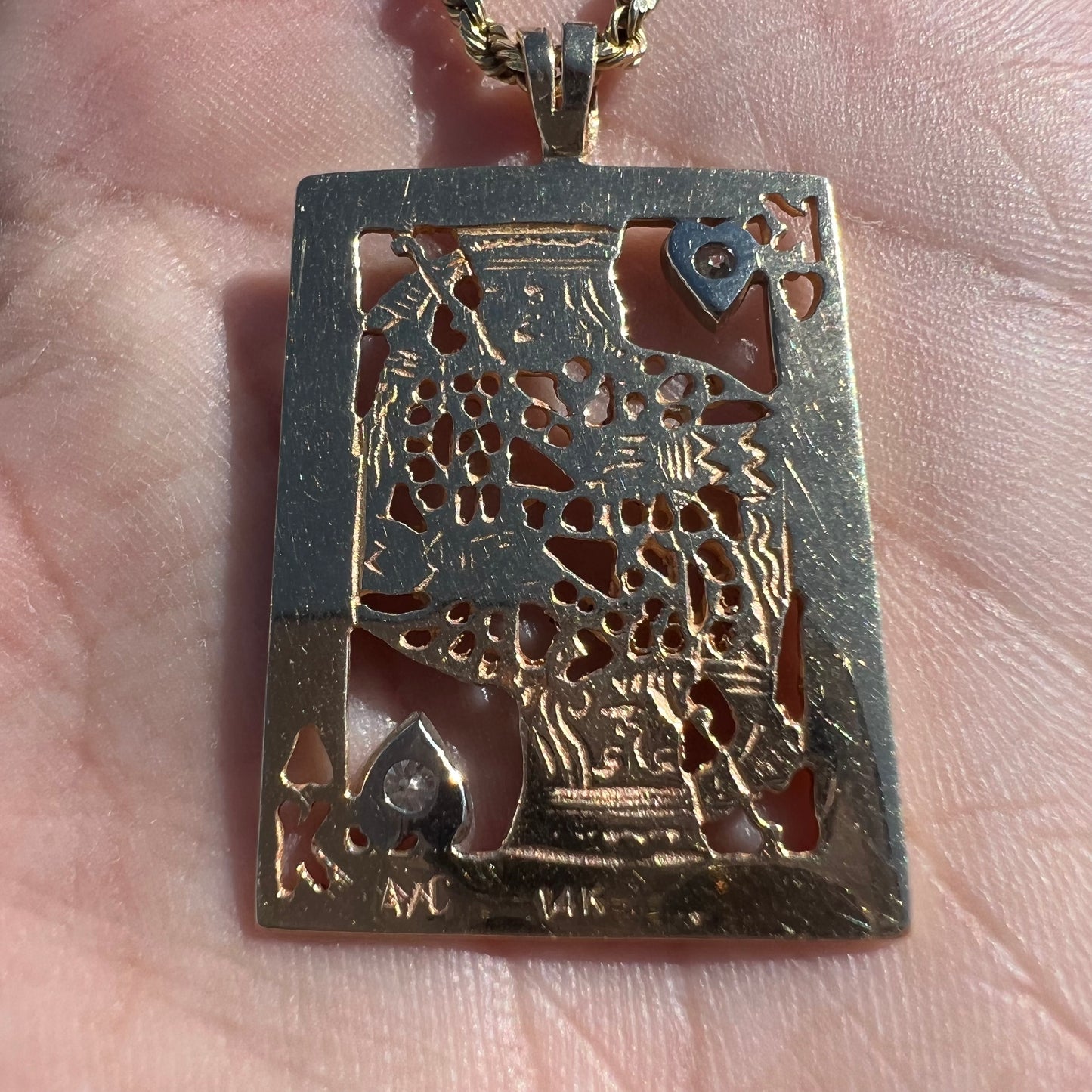Vintage Custom Made Solid 14k Gold King Of Hearts Pendant
