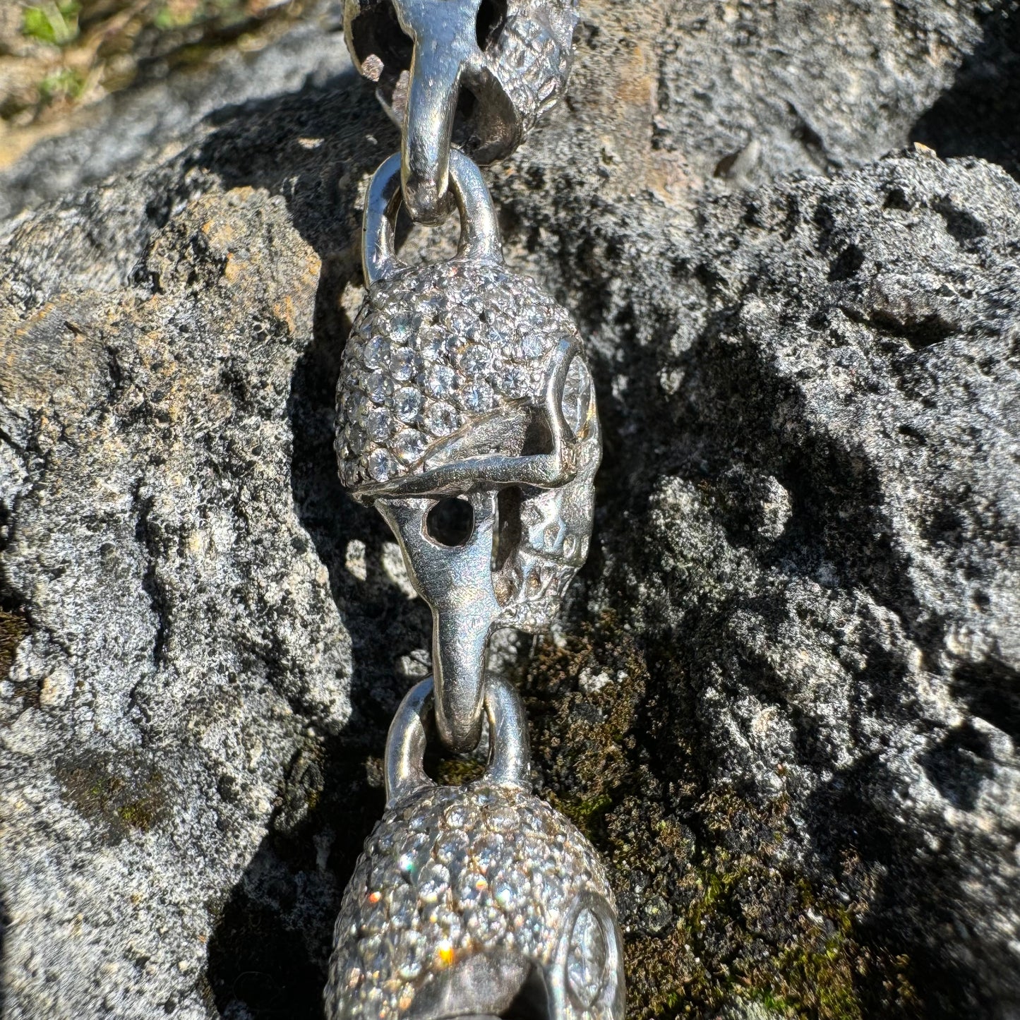 Vintage Solid 18k White Gold 21 CTW Natural Diamond Custom Skull Bracelet (7.25”)